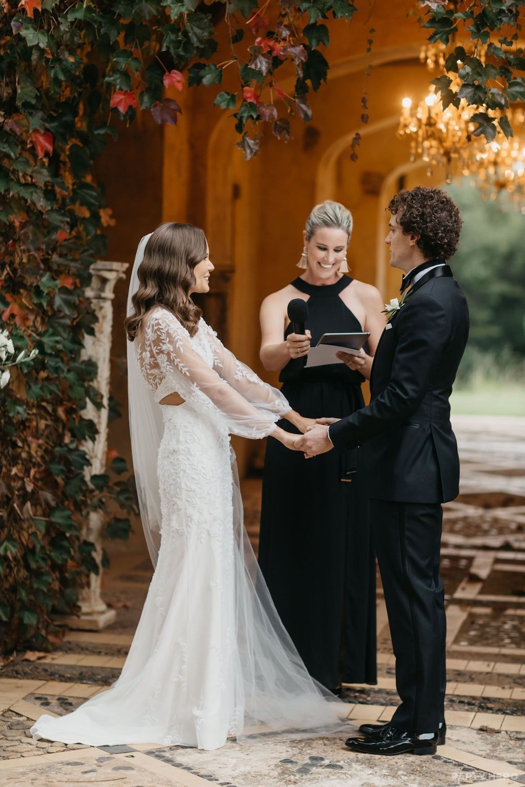 Marry Me Kristy - wedding celebrant in the Byron Bay area