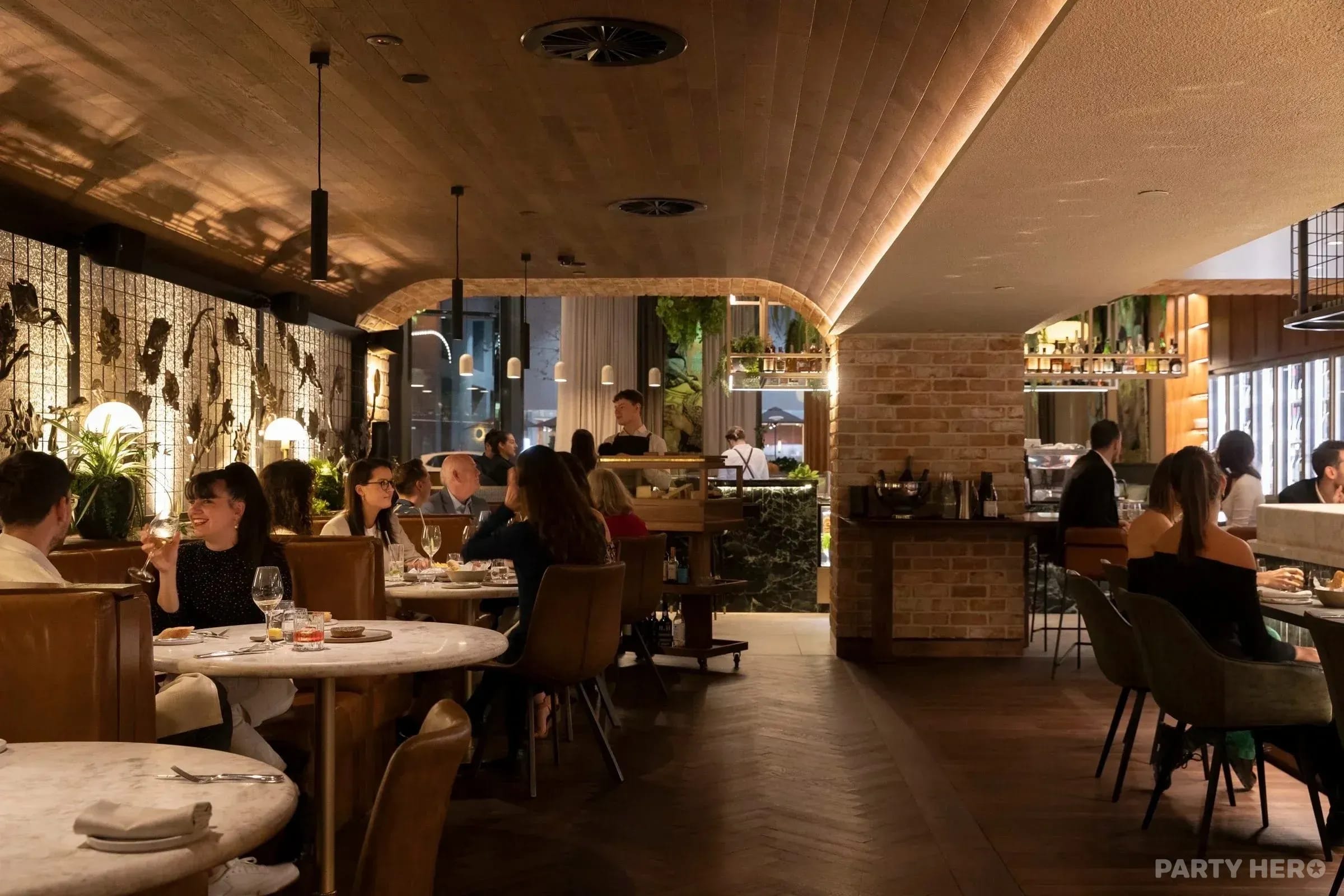 Omnia Bistro & Bar - party venue in Melbourne