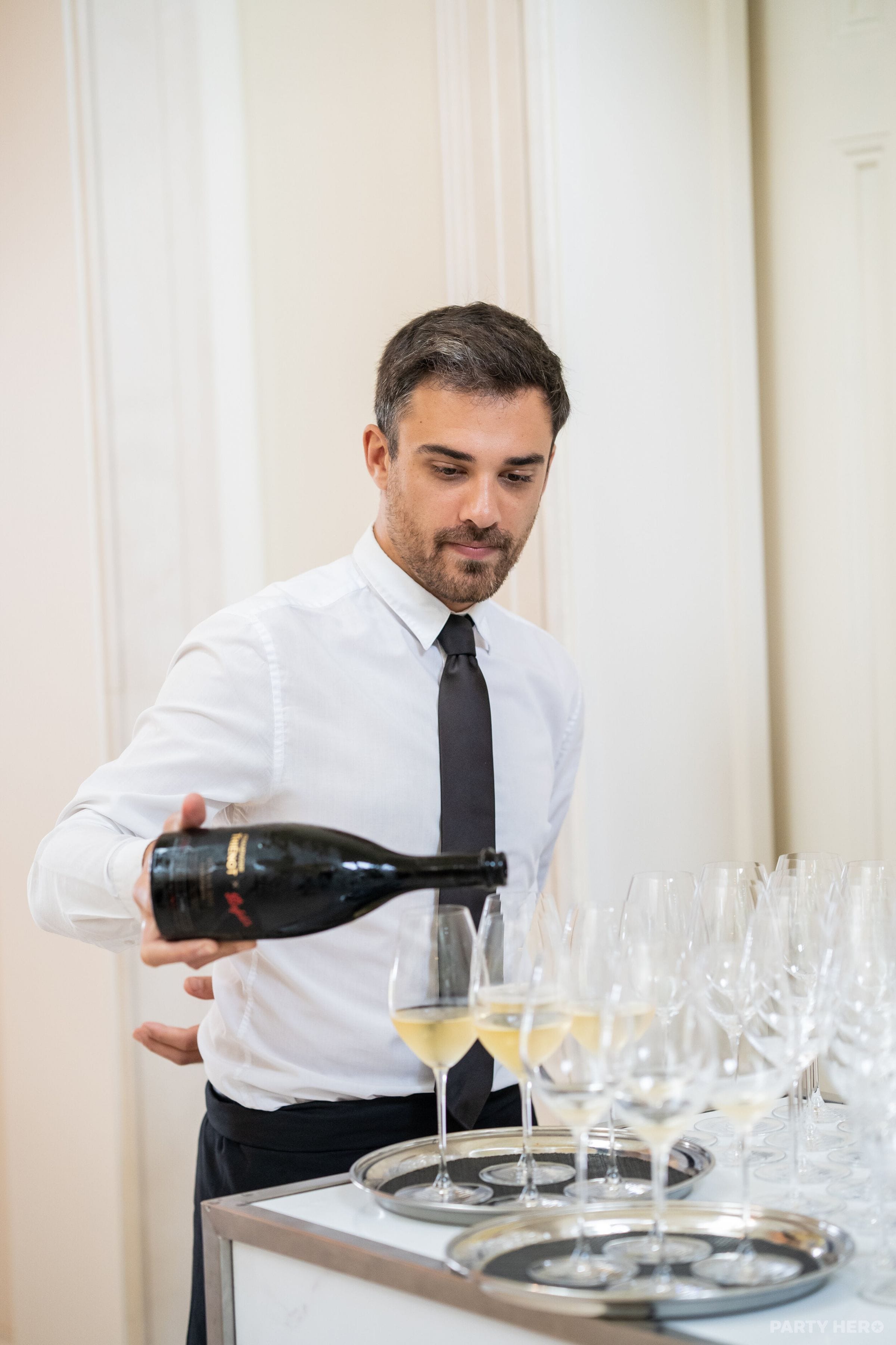 Cocktails & Canapés activity in Sydney - group bookings