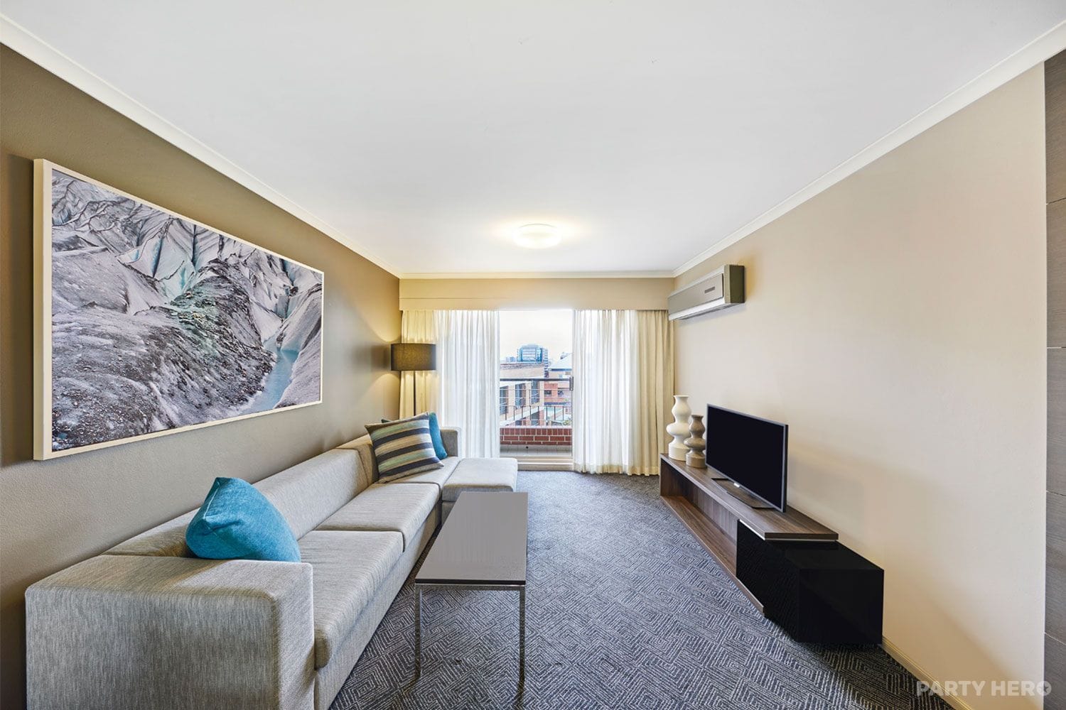 Adina Apartment Hotel Sydney Surry Hills - serviced apartments in Sydney