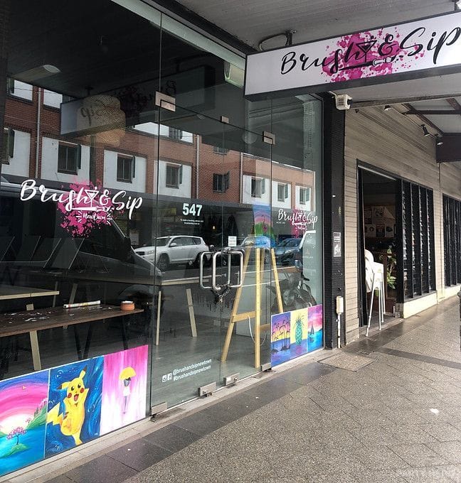 Brush and Sip paint & sip in Sydney - group bookings