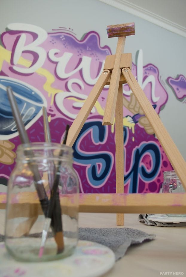 Brush and Sip paint & sip in Sydney - group bookings