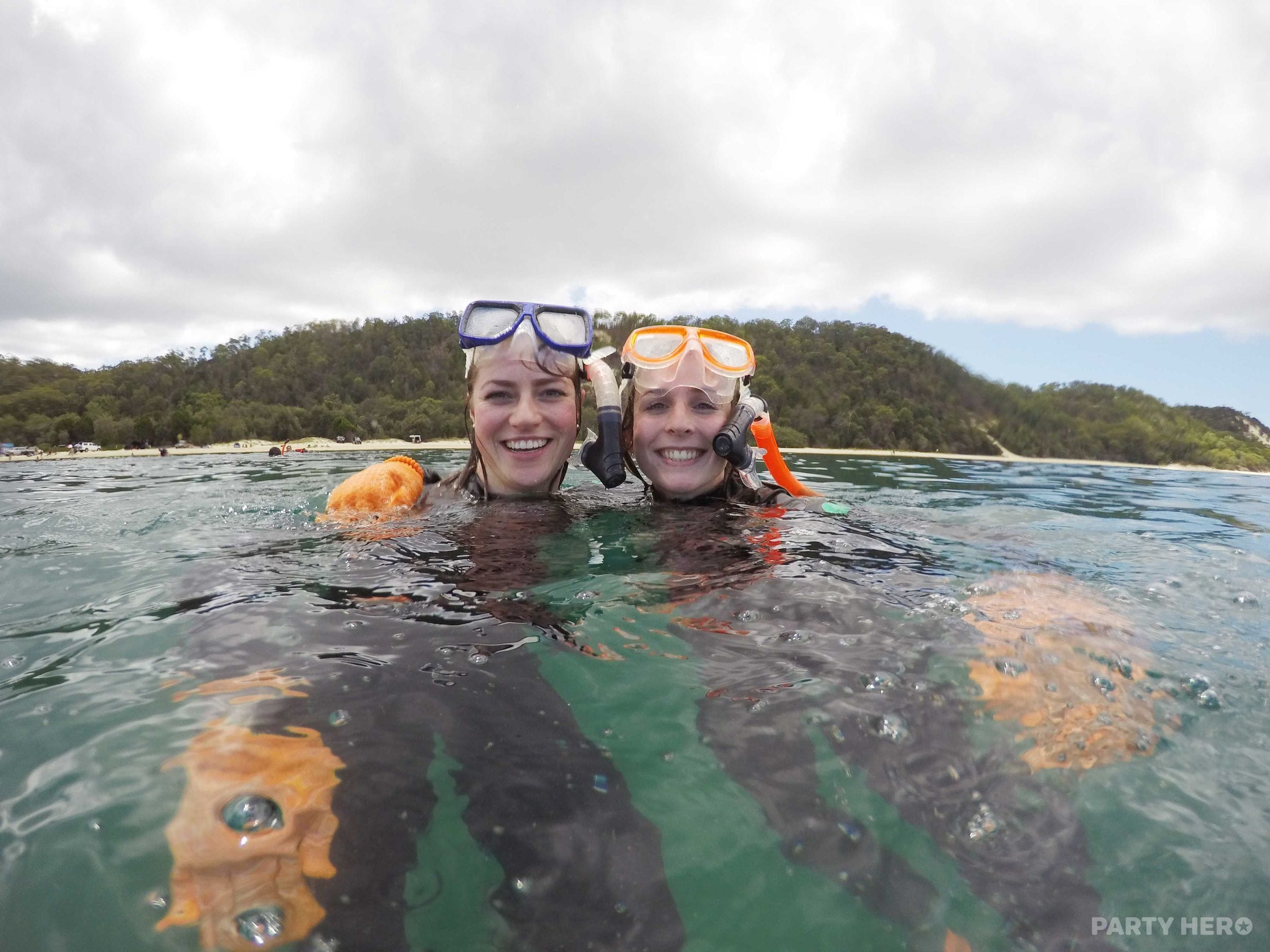 Sunset Safaris - 4WD and sand dune tours in Brisbane