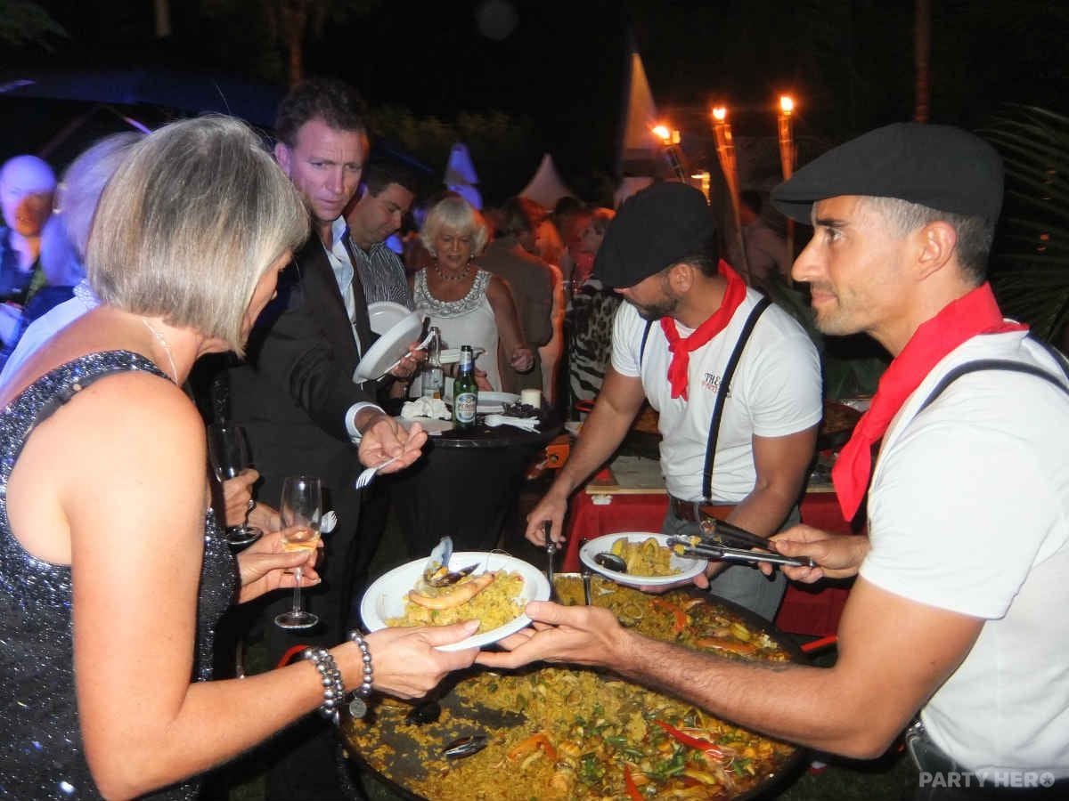 The Paella Catering activity in Sydney - group bookings