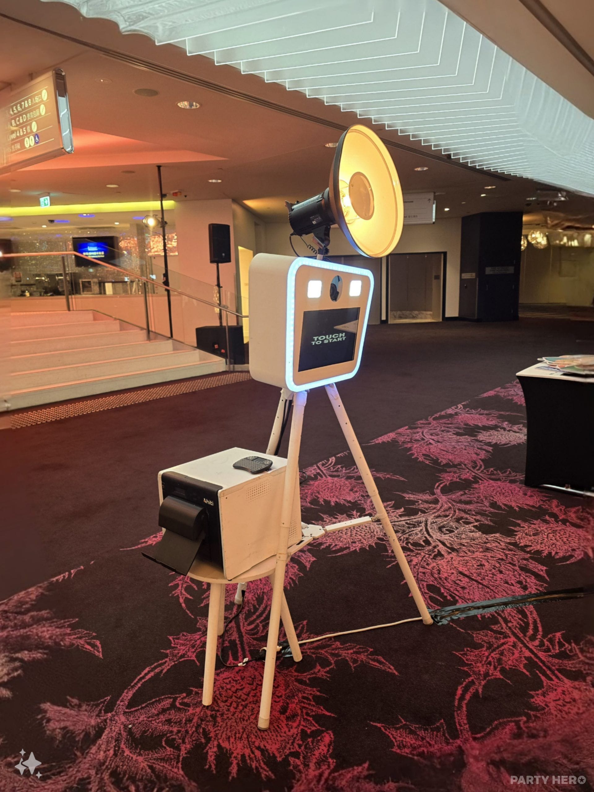 Exclusive Booths activity in Sydney - group bookings