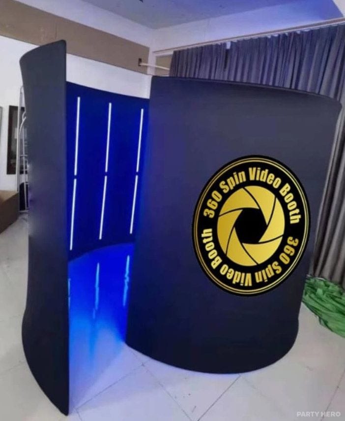 Exclusive Booths activity in Sydney - group bookings