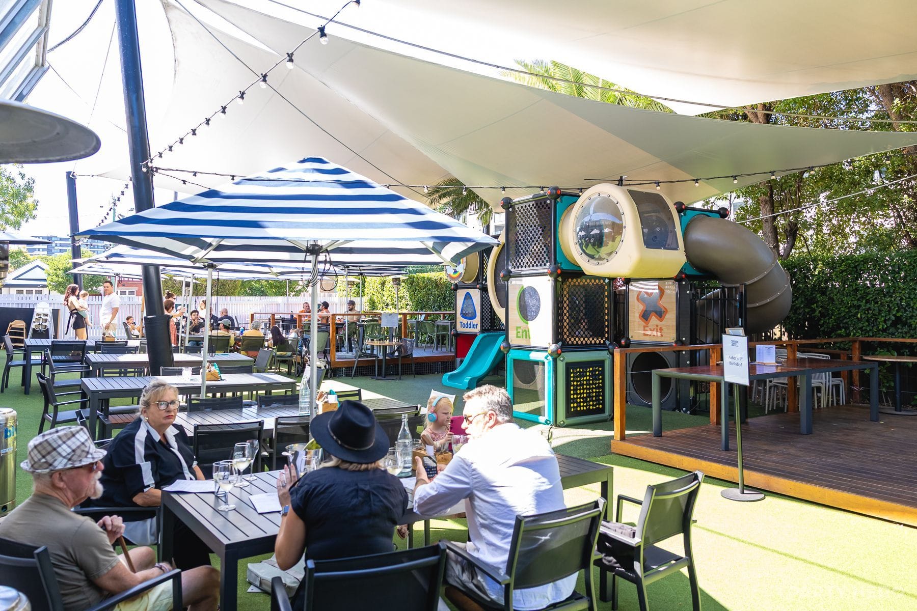 The Station Hotel - party venue in Melbourne
