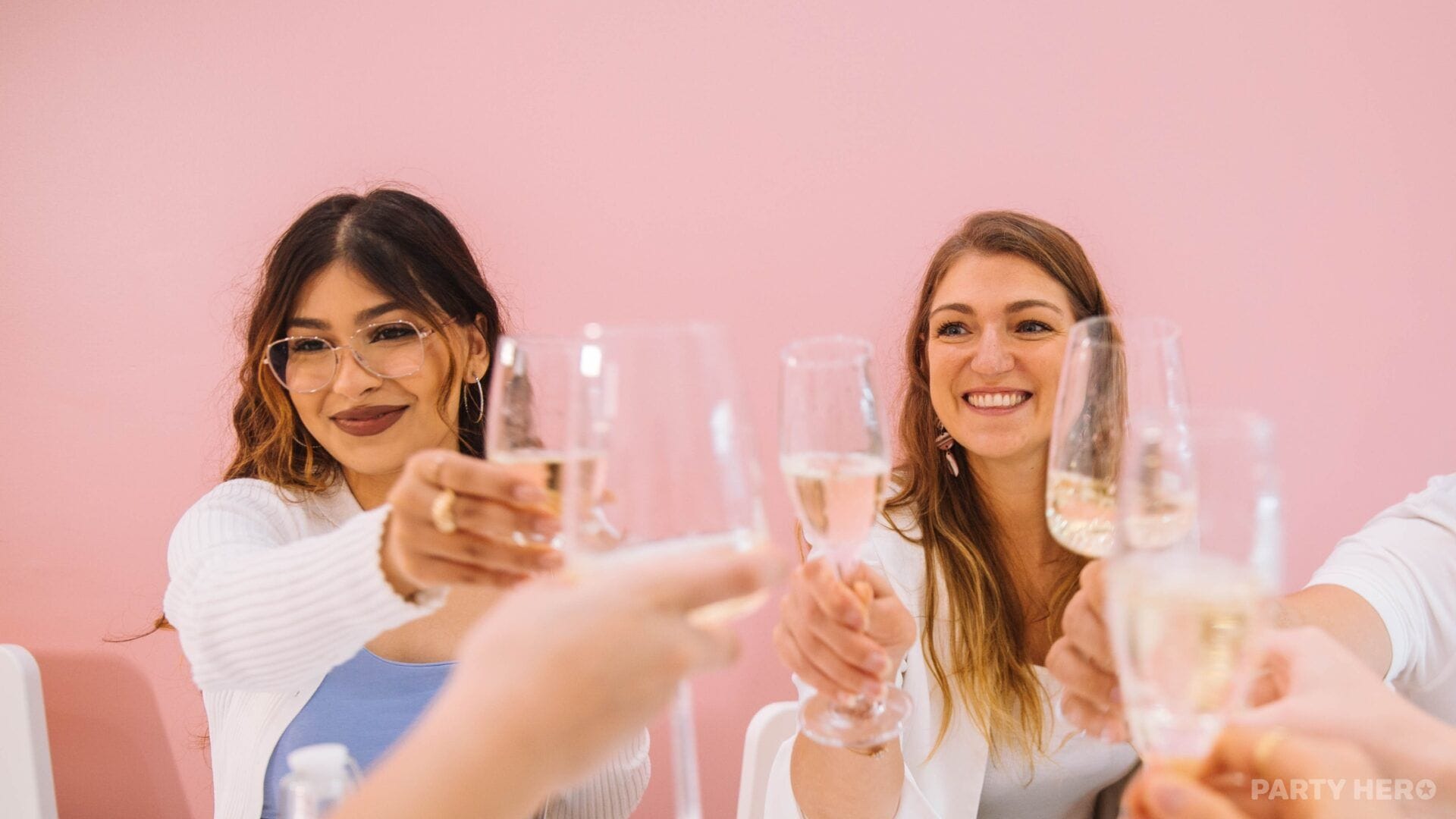 Sydney Creative paint & sip in Sydney - group bookings
