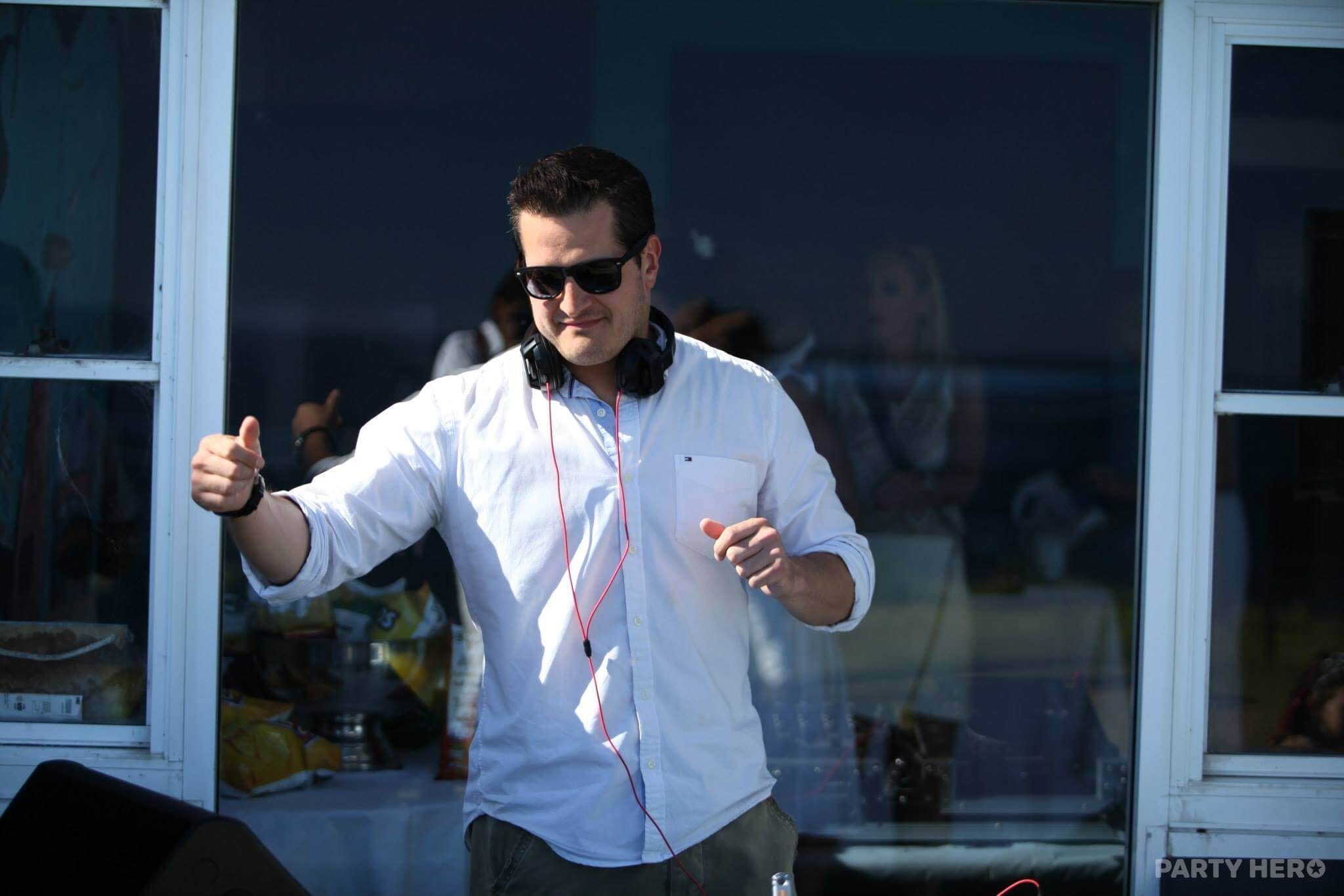 Party DJ Hire Sydney - dj hire in Sydney