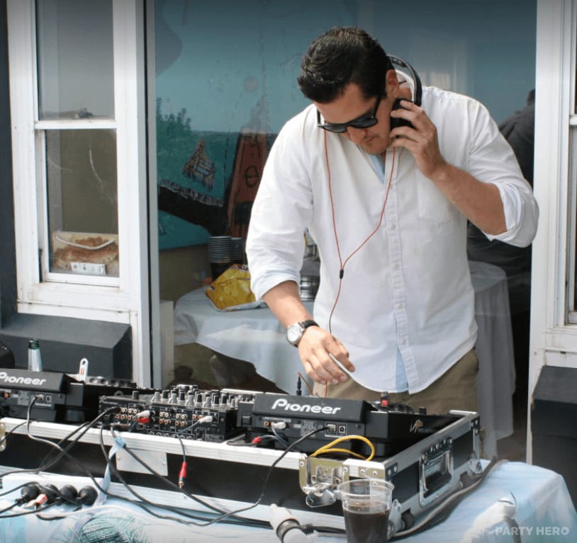 Party DJ Hire Sydney - dj hire in Sydney