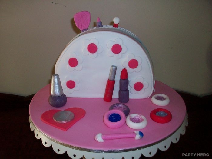 Cakes by Simone - catering in Brisbane