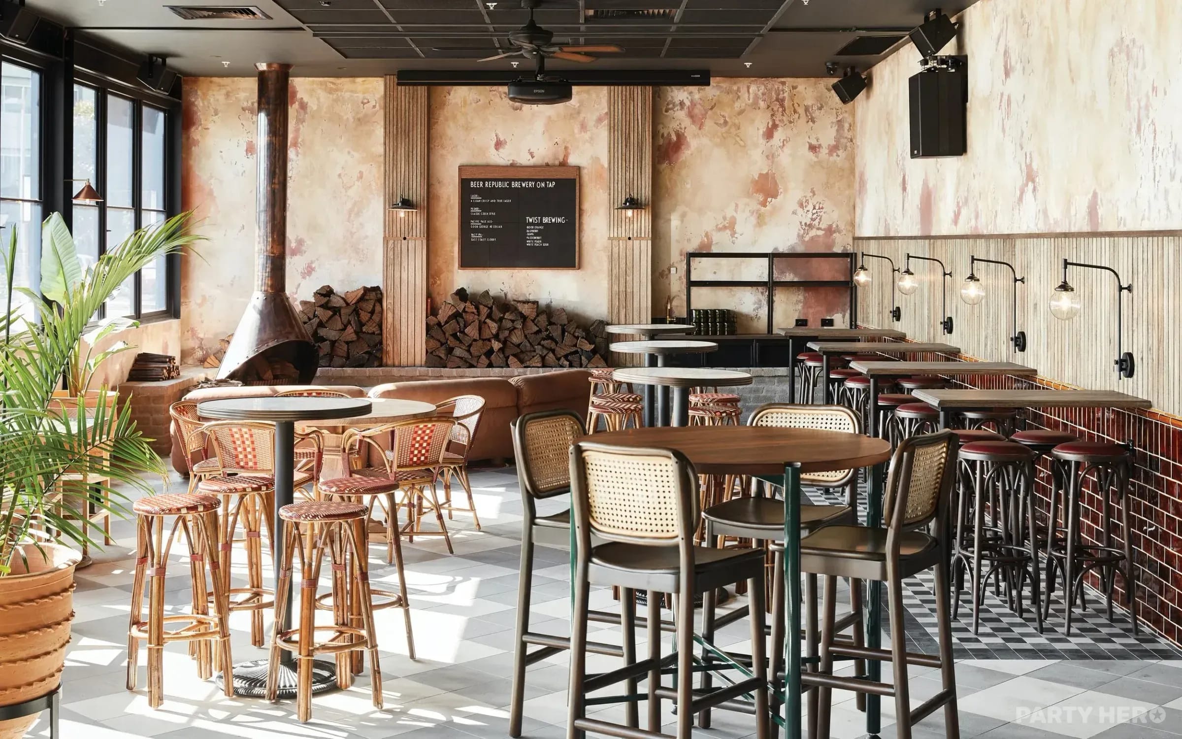 Republic Tavern - party venue in Melbourne