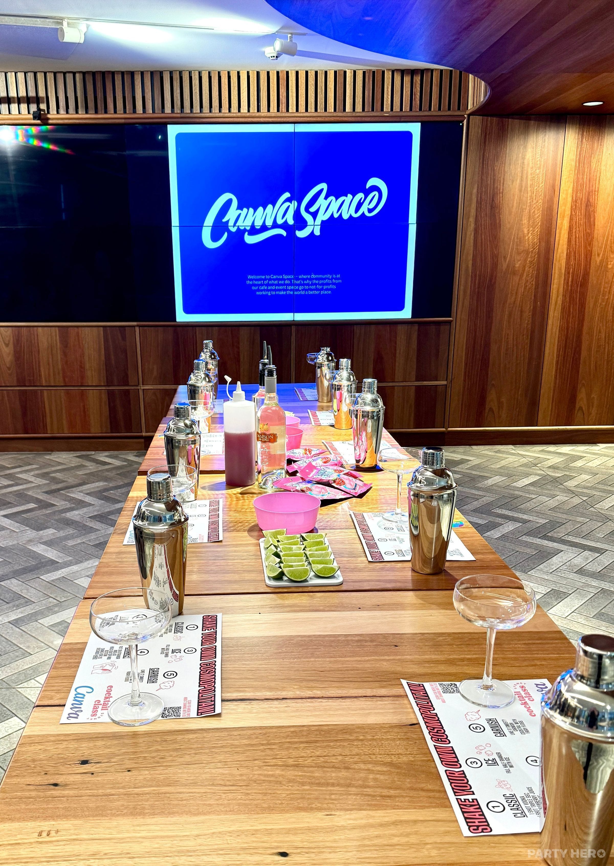 Cocktail Class Sydney cocktail classes in Sydney - group bookings