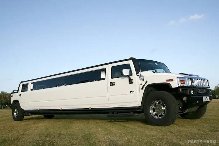 Wheels Of Fortune Limousines - Hummer hire in Melbourne