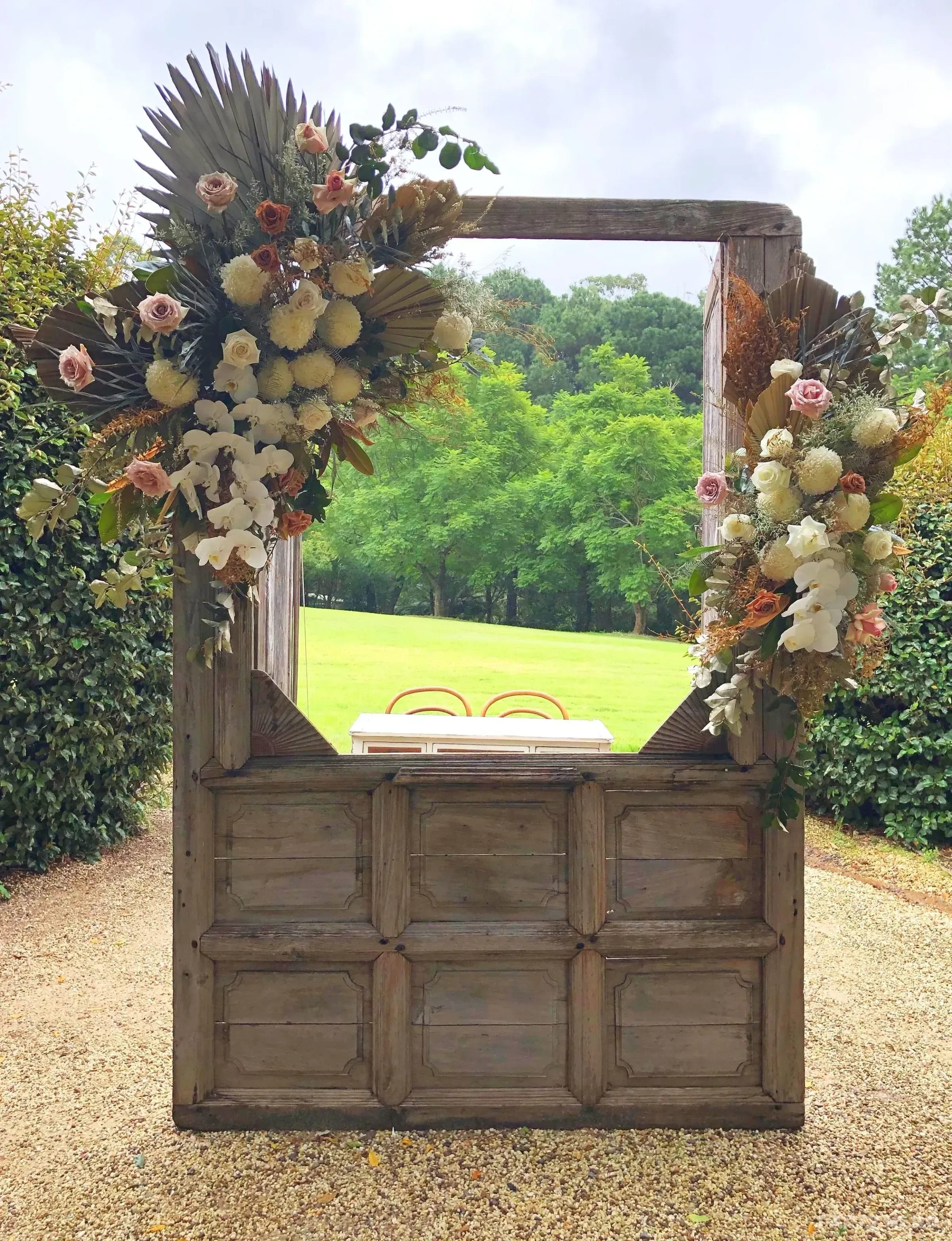 Piccolo Pear - event florists on the Central Coast