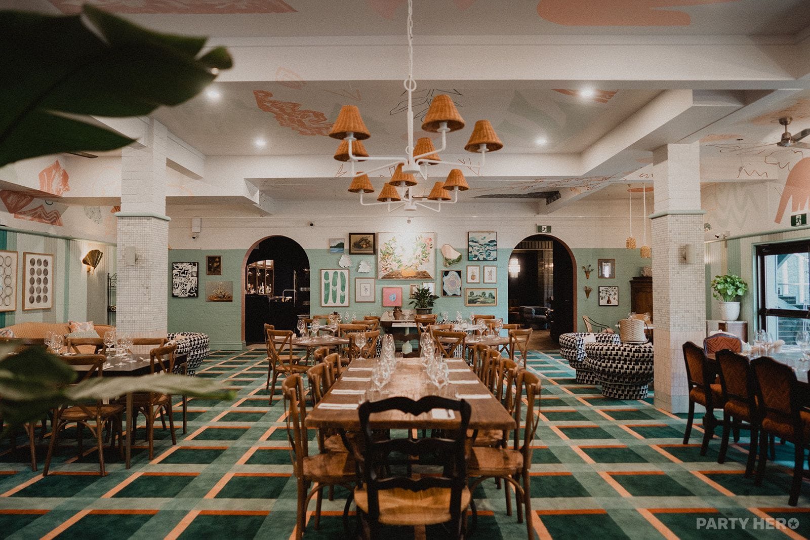 Lulu's at The Lodge - party venue in Wollongong