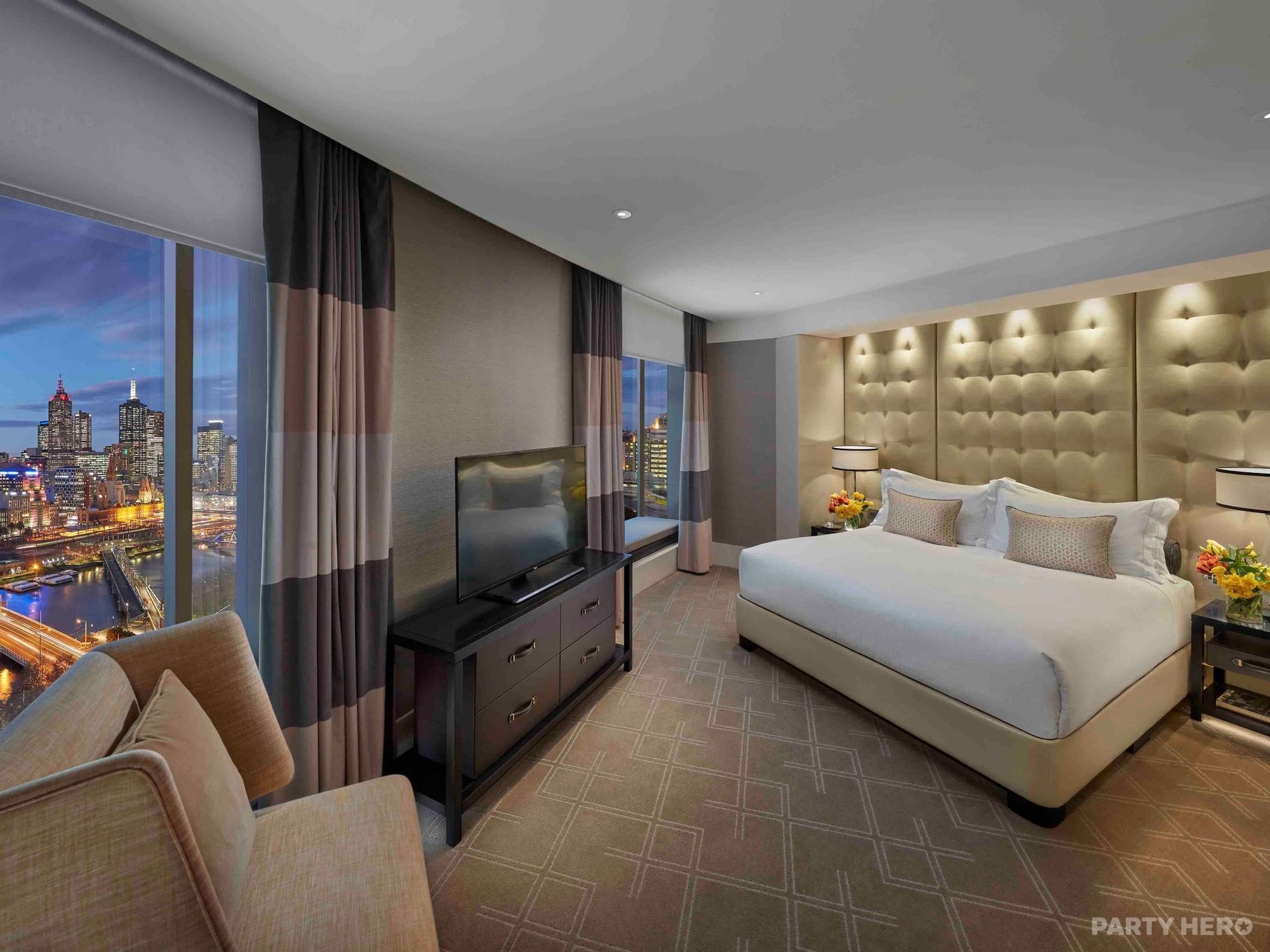 Crown Towers Melbourne - hotel in Southbank