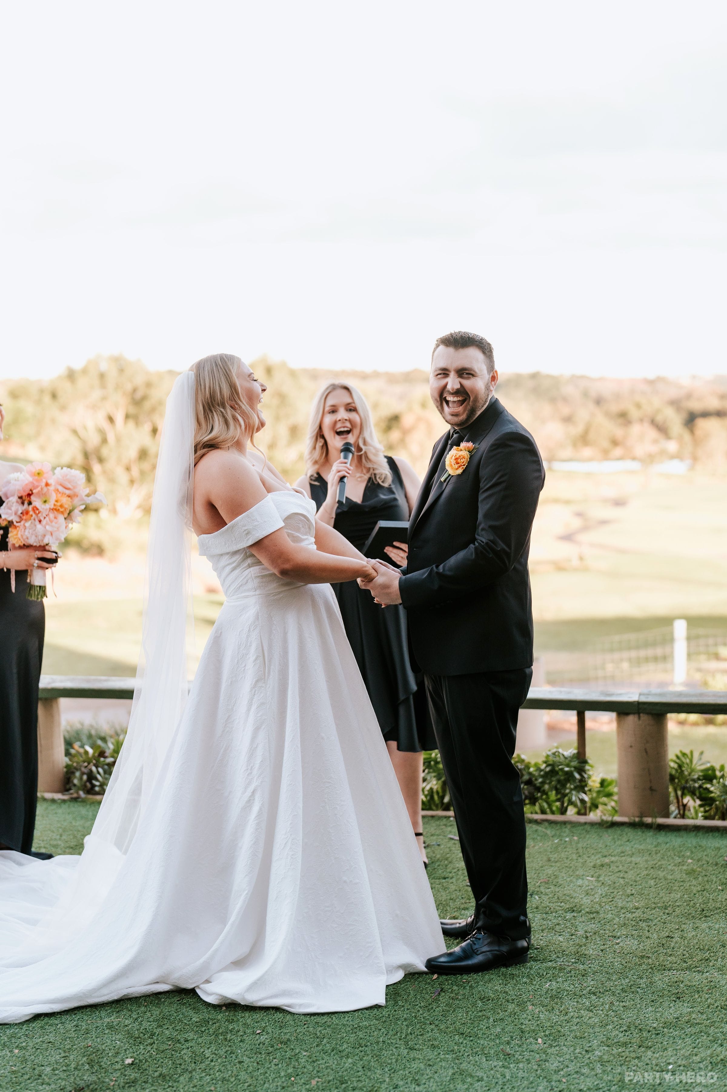 Let's Say I Do Celebrant - celebrants in Wollongong