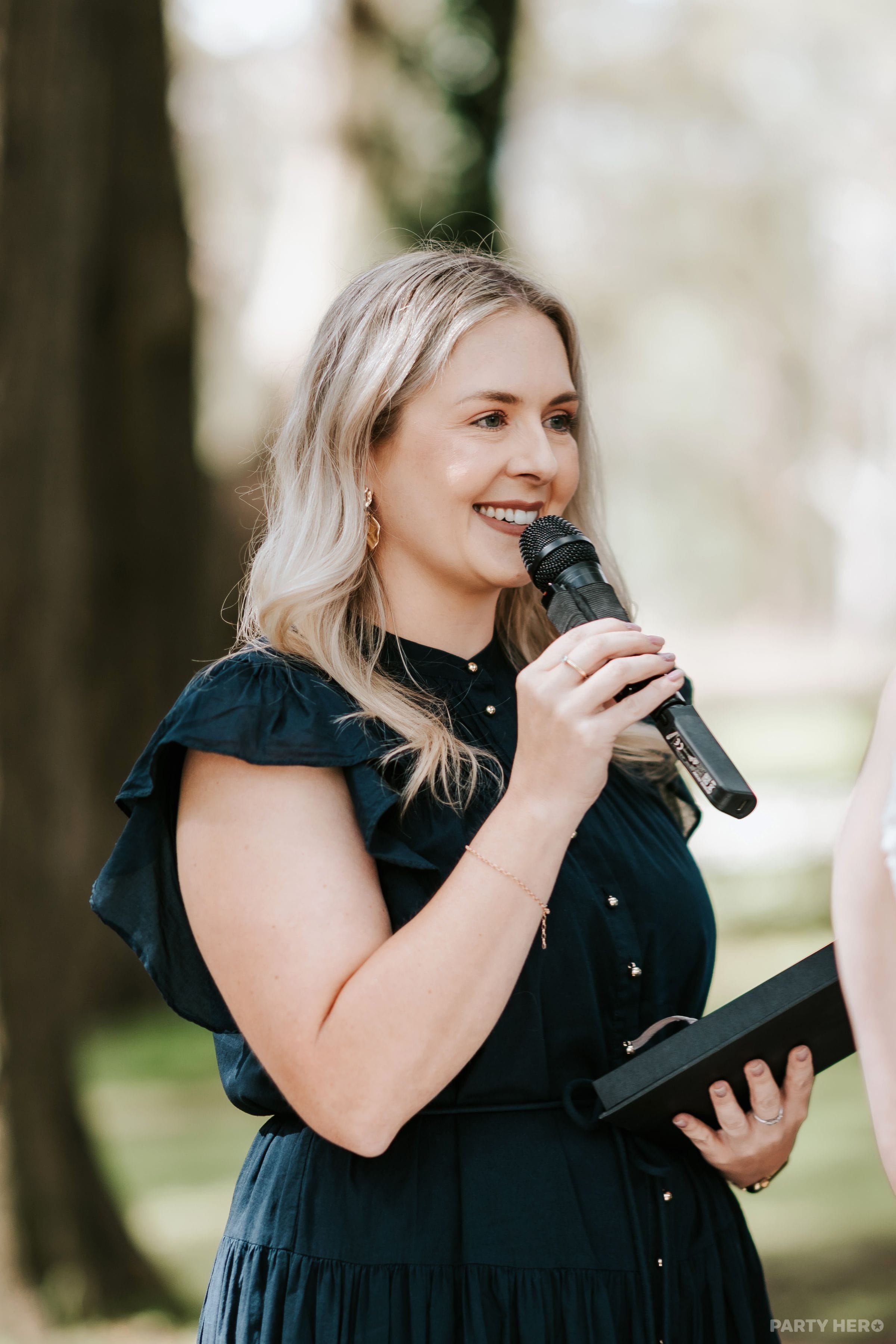 Let's Say I Do Celebrant - celebrants in Wollongong