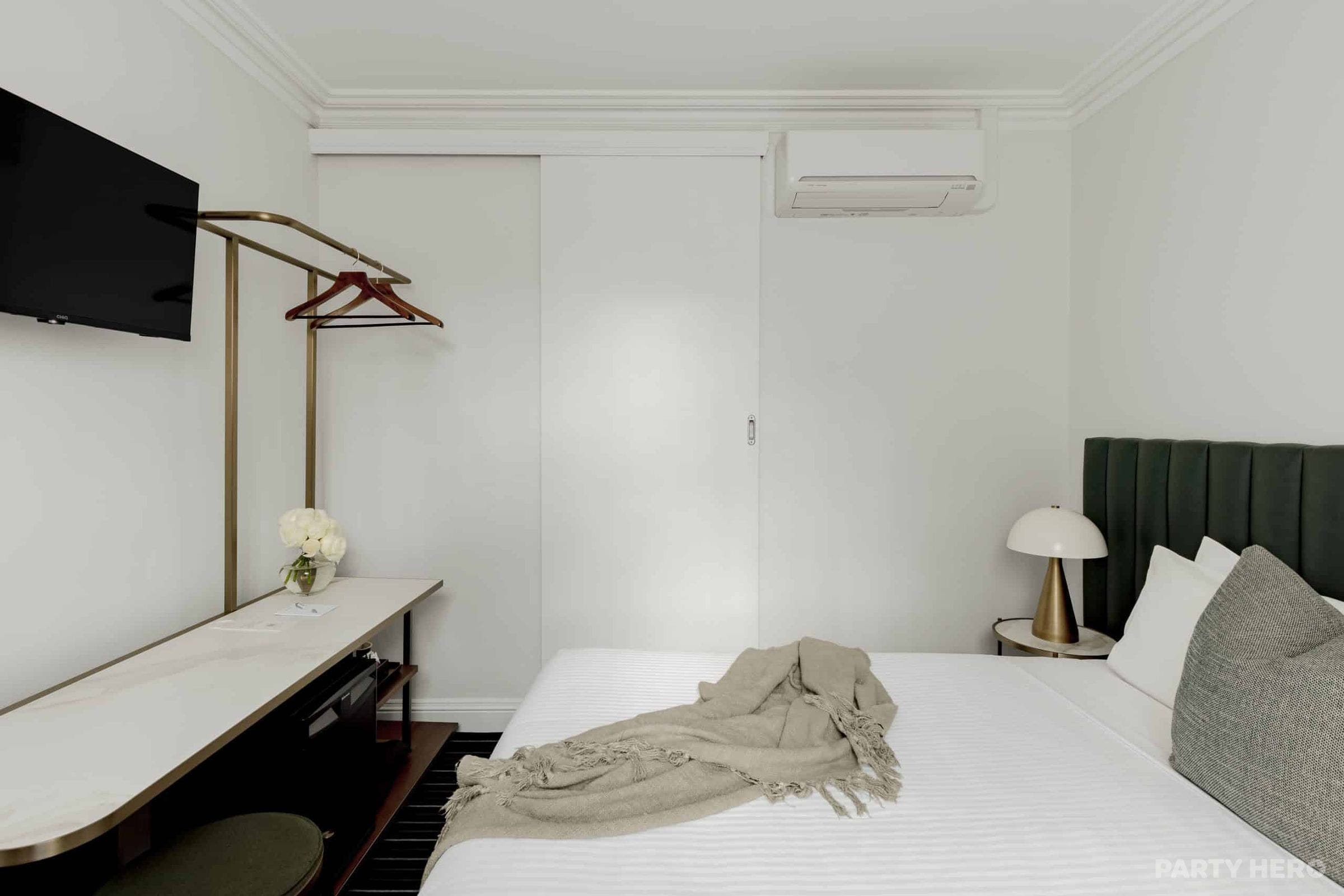 Hotel Challis Potts Point - hotels in Sydney