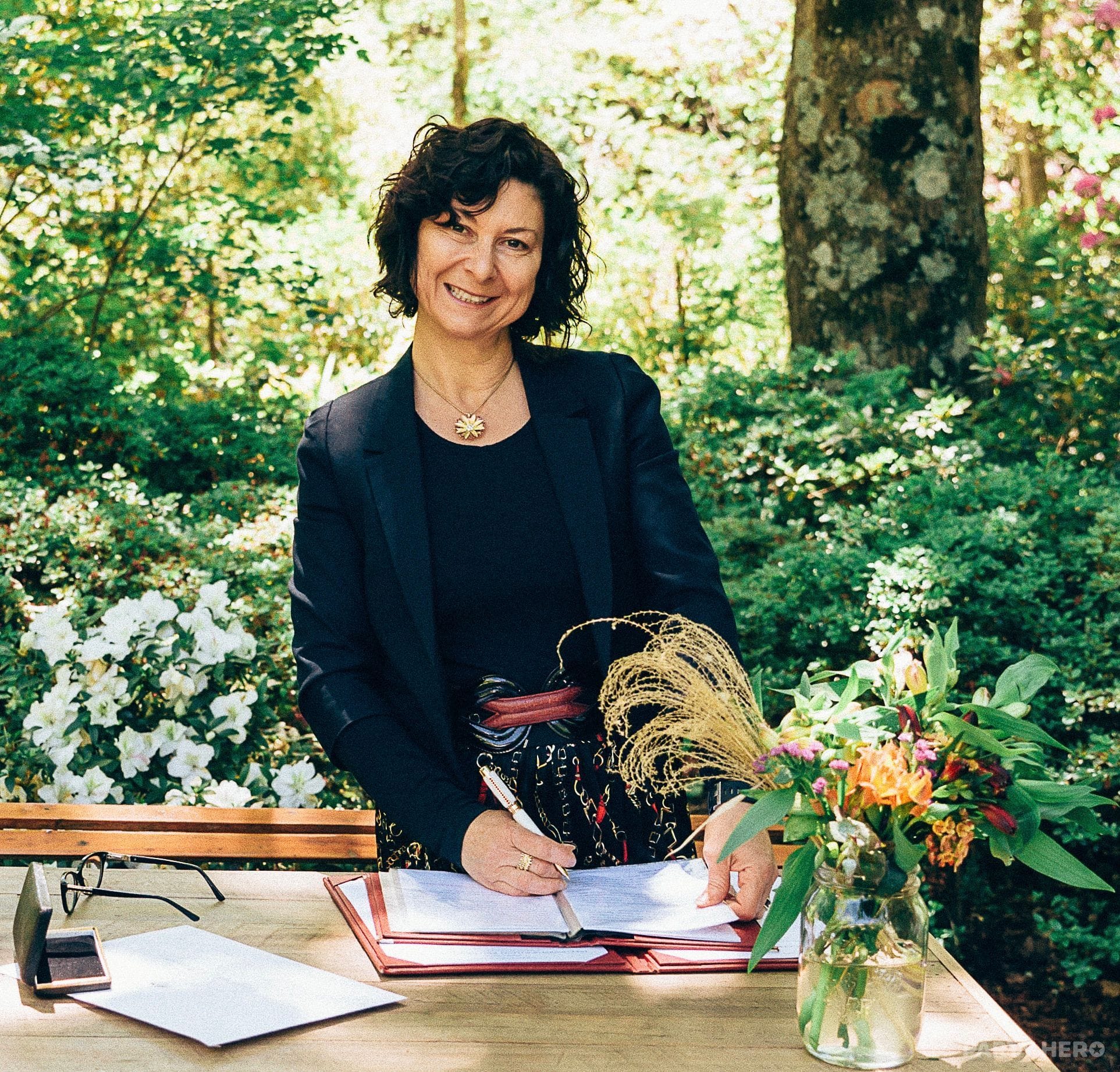 Love In The Mountains - wedding celebrant in the Blue Mountains