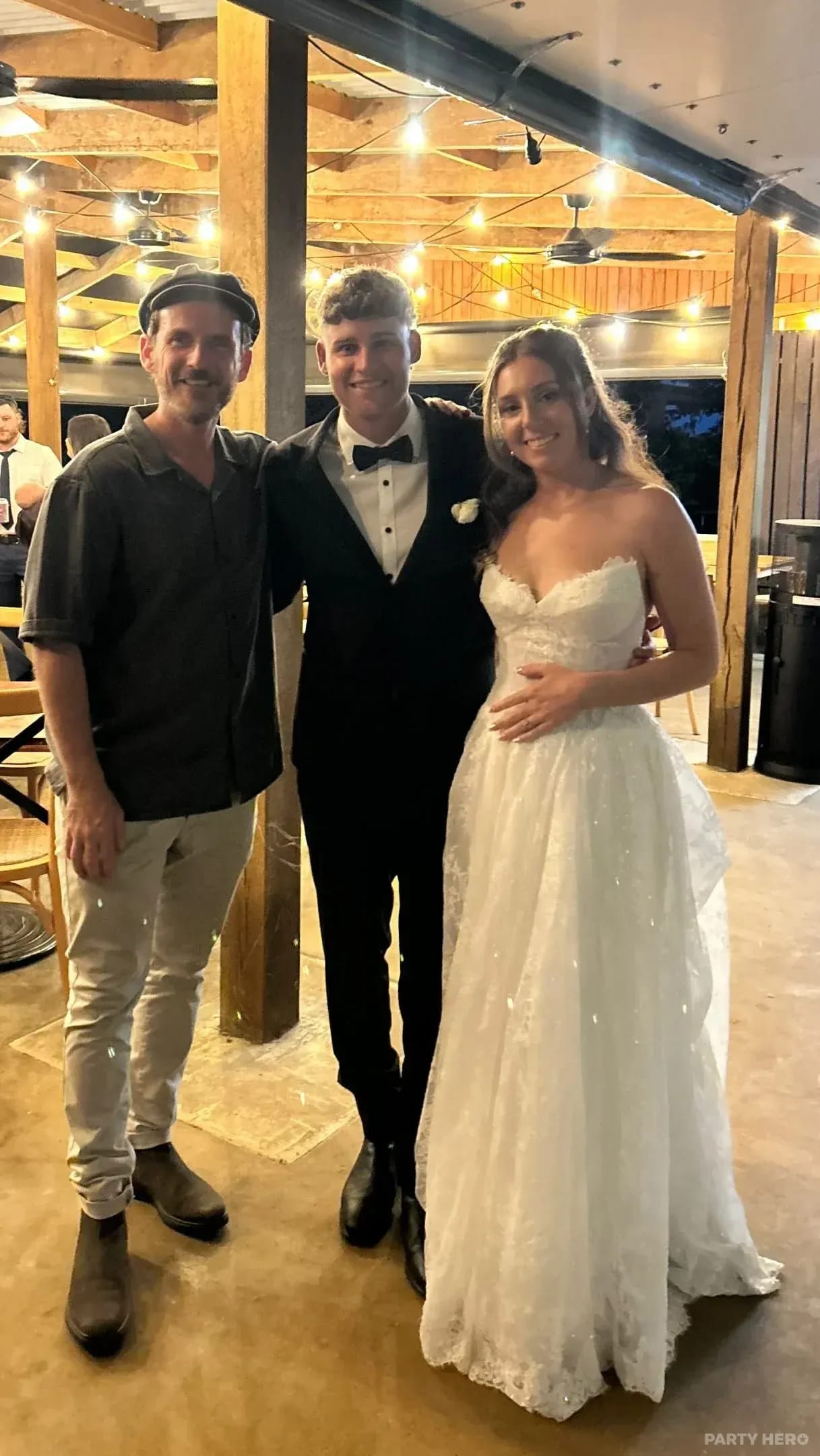 Luke Yeaman Music - guitarist for events in the Byron Bay area