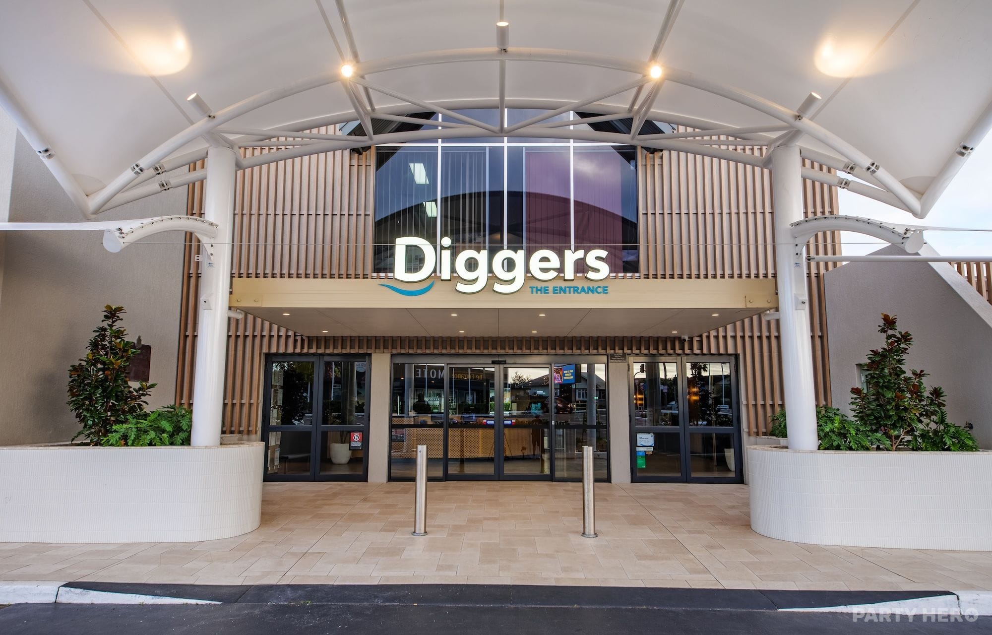 Diggers The Entrance - party venue on the Central Coast