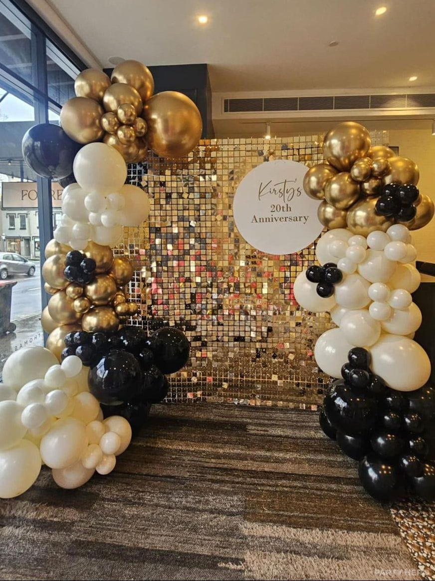 Bondi Road Balloons activity in Sydney - group bookings