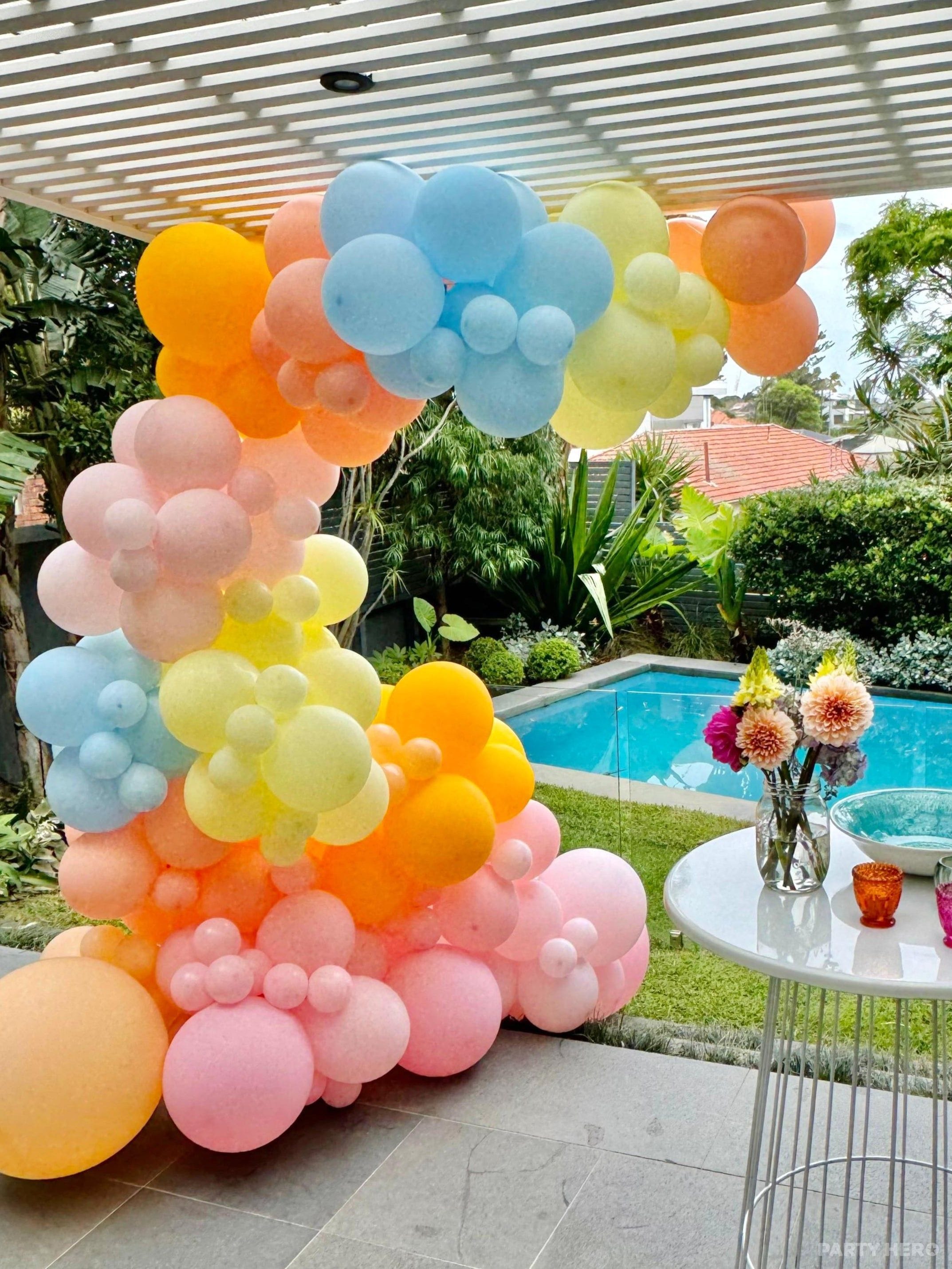 Bondi Road Balloons activity in Sydney - group bookings