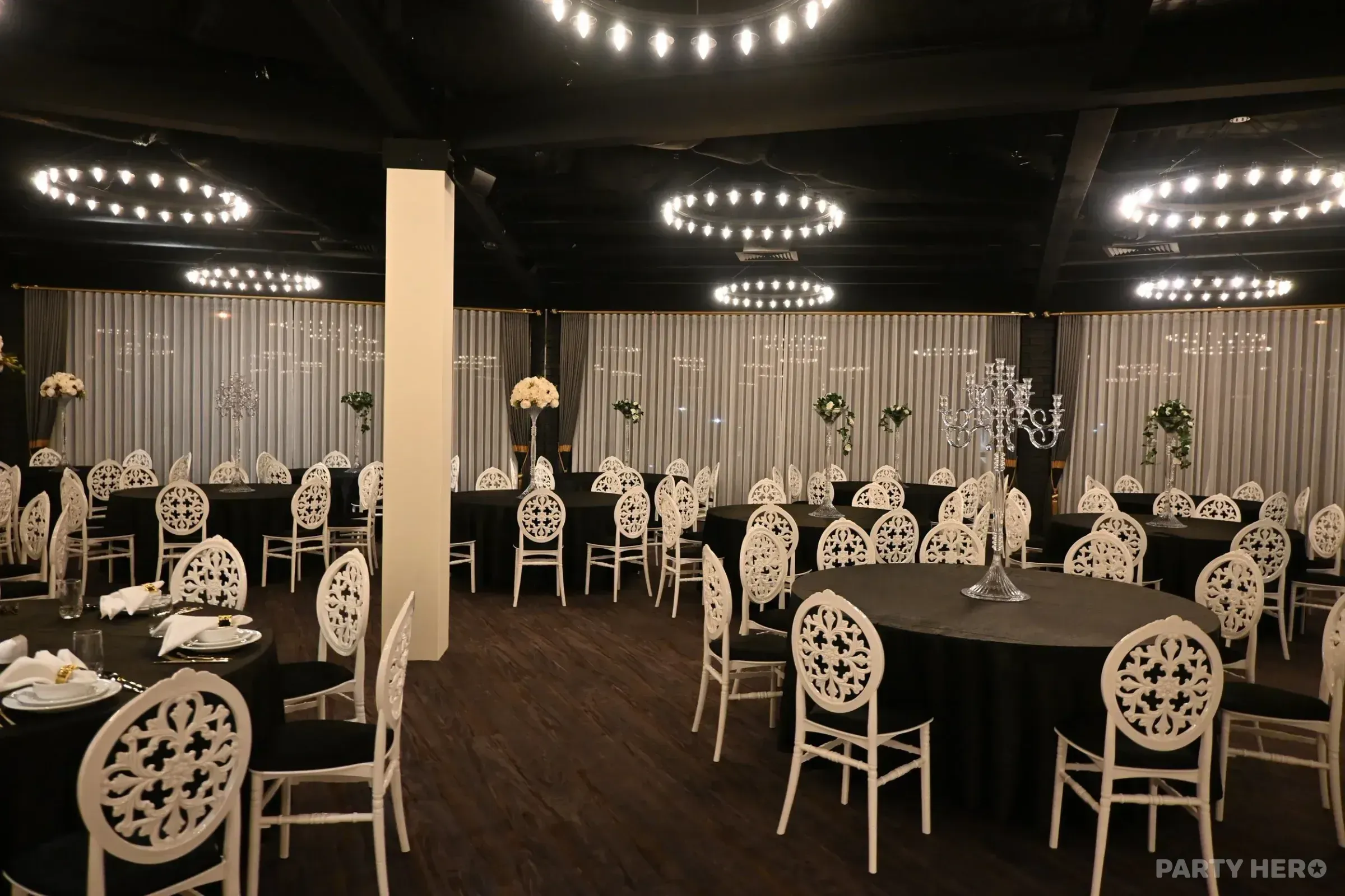 Almas Receptions