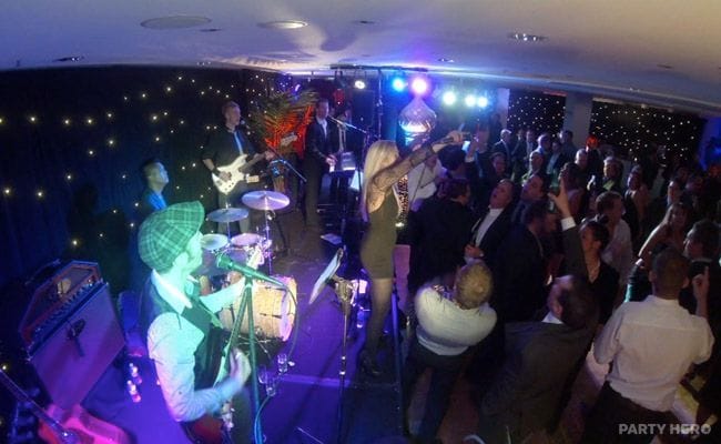 Sydney Party Entertainment - guitarists in Sydney