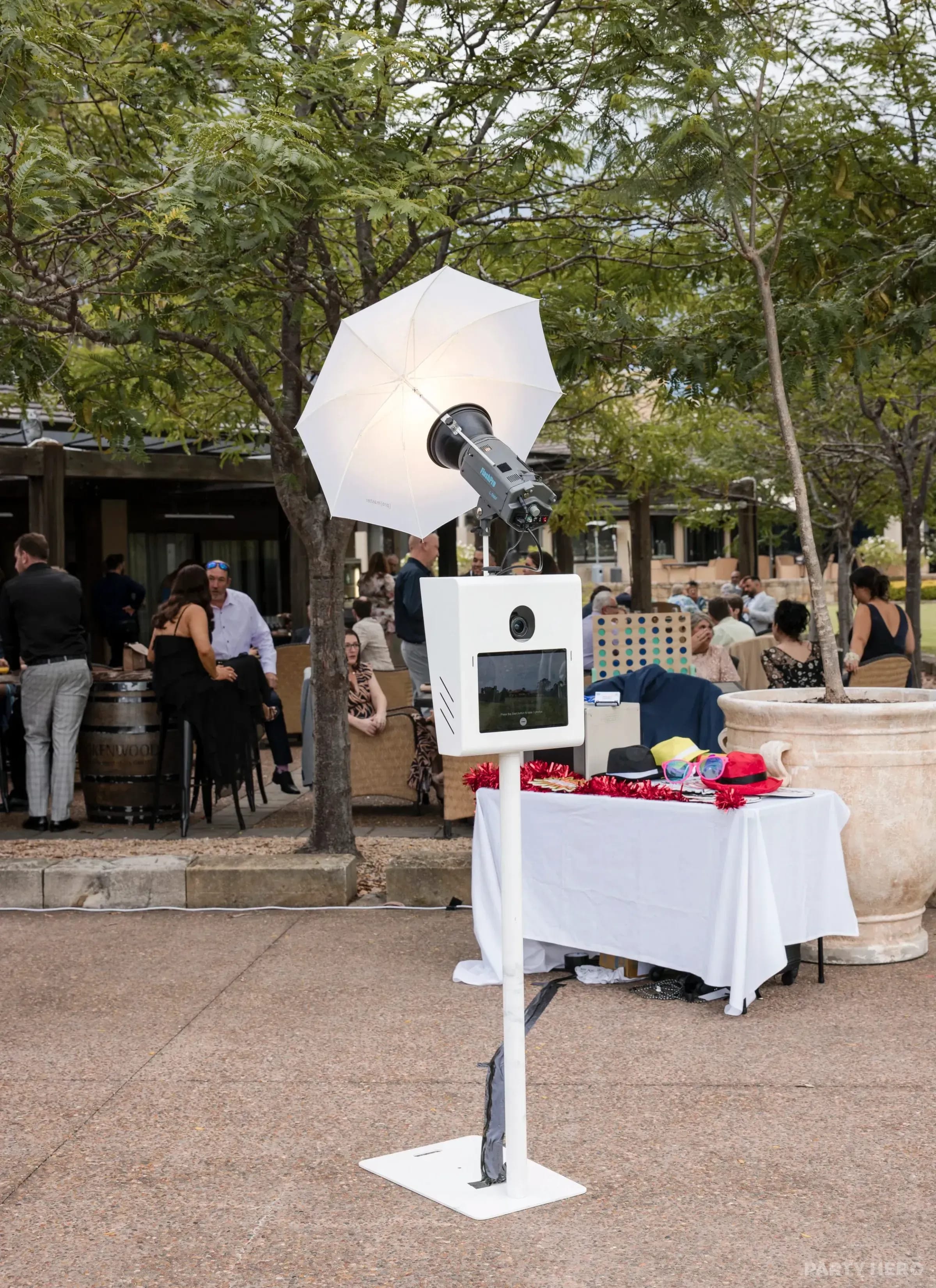 SteelCityBooths - photobooth hire in the Hunter Valley