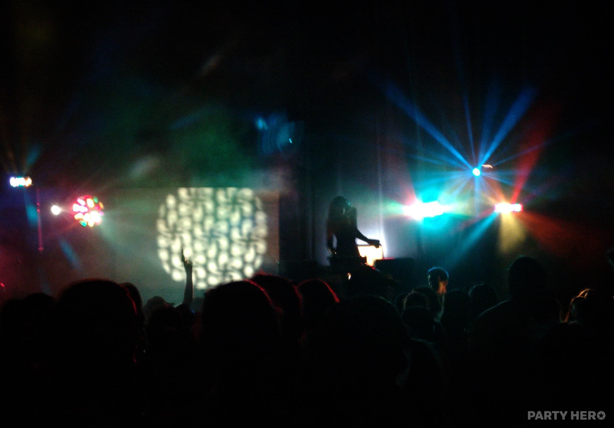 Byron Bay DJs - DJ hire in the Byron Bay area