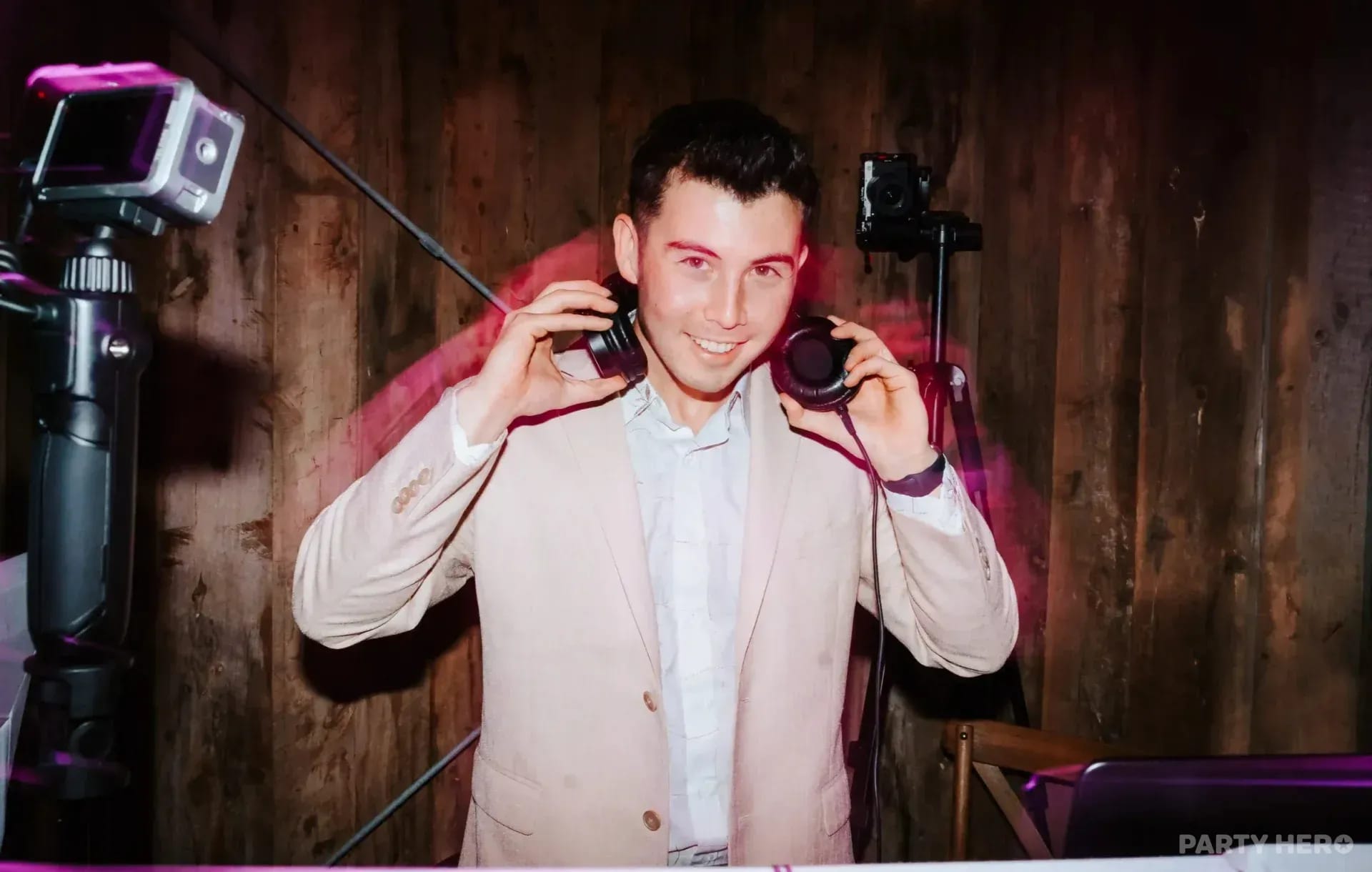DJ Renkun - dj hire in Sydney