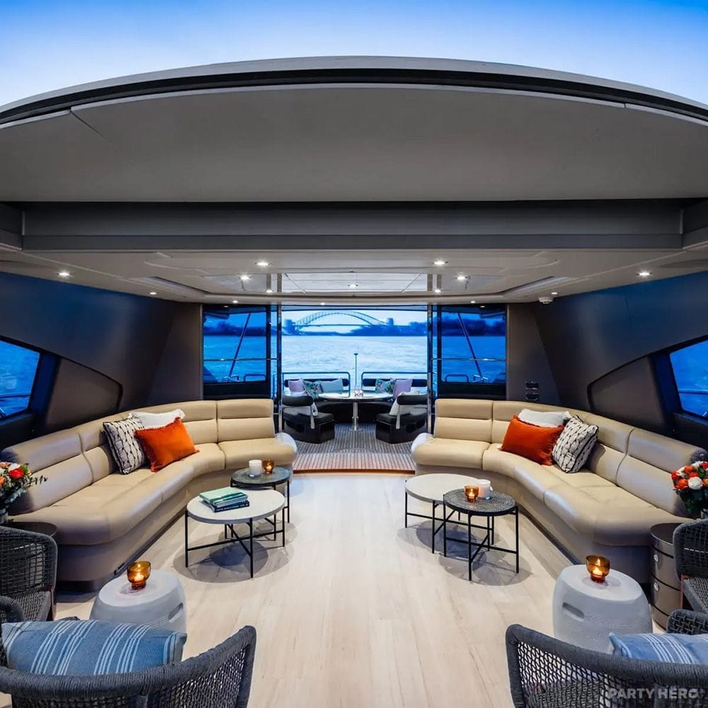 MY Privacy yacht hire on Sydney Harbour
