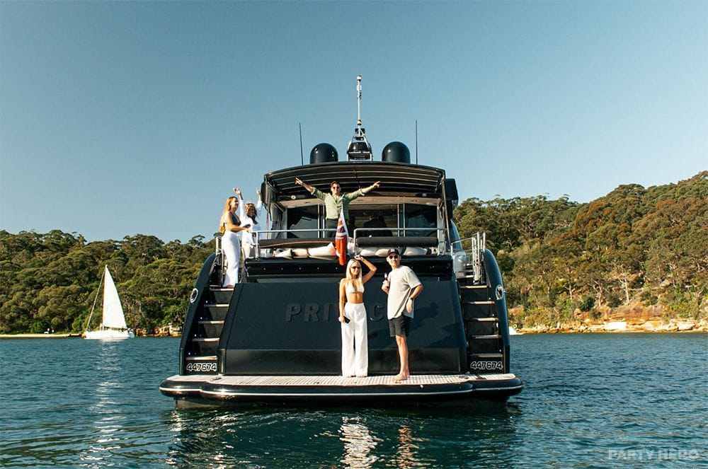 MY Privacy yacht hire on Sydney Harbour