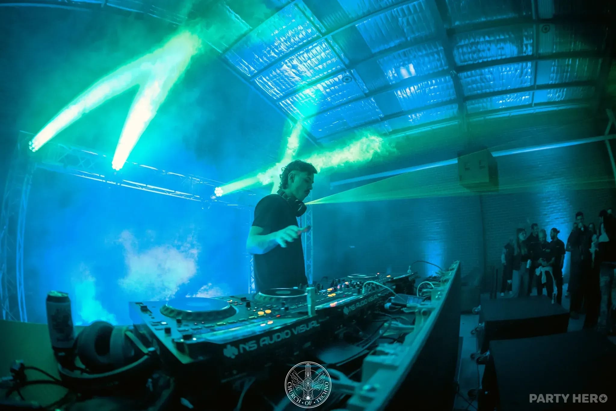 NS Audio Visual - speaker hire in Sydney
