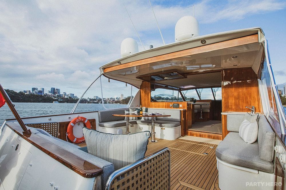 Felix yacht hire on Sydney Harbour