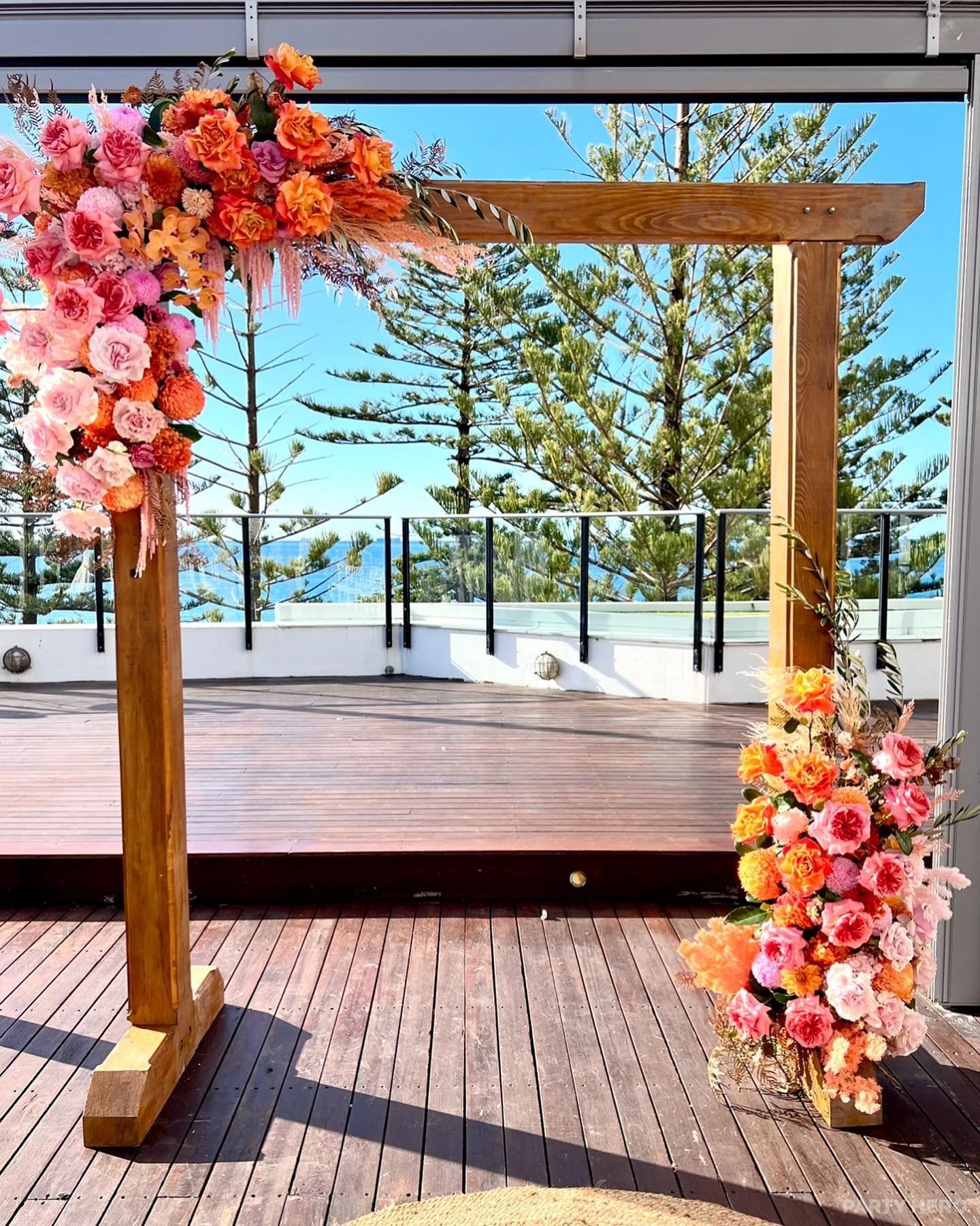 Shique Floral Design - event florists in Wollongong