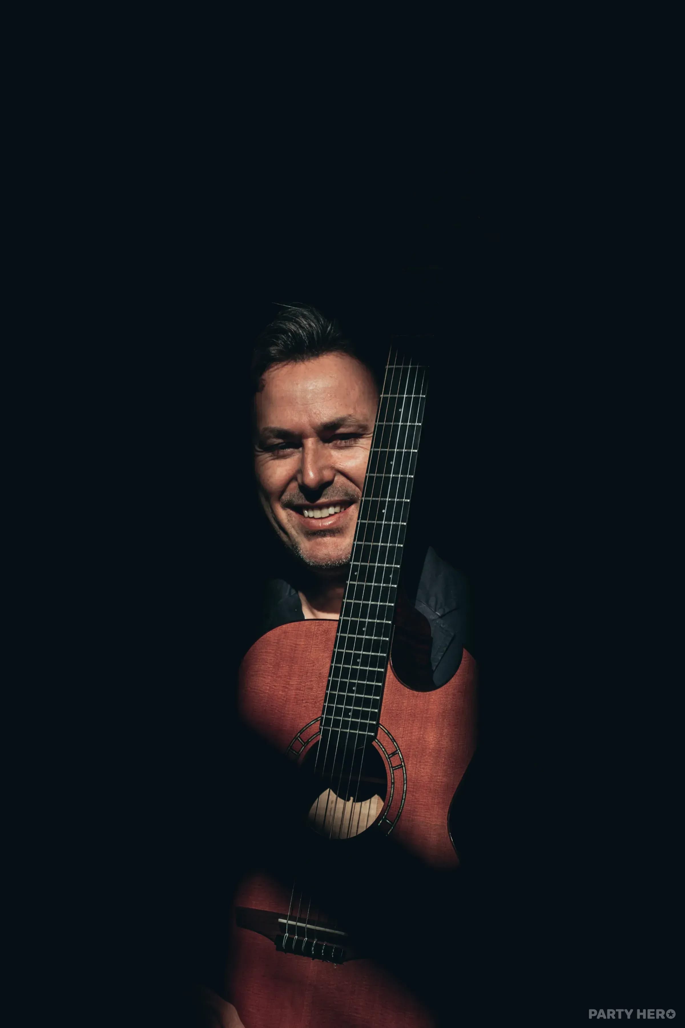 Gavin Libotte Guitar - guitarists in Sydney