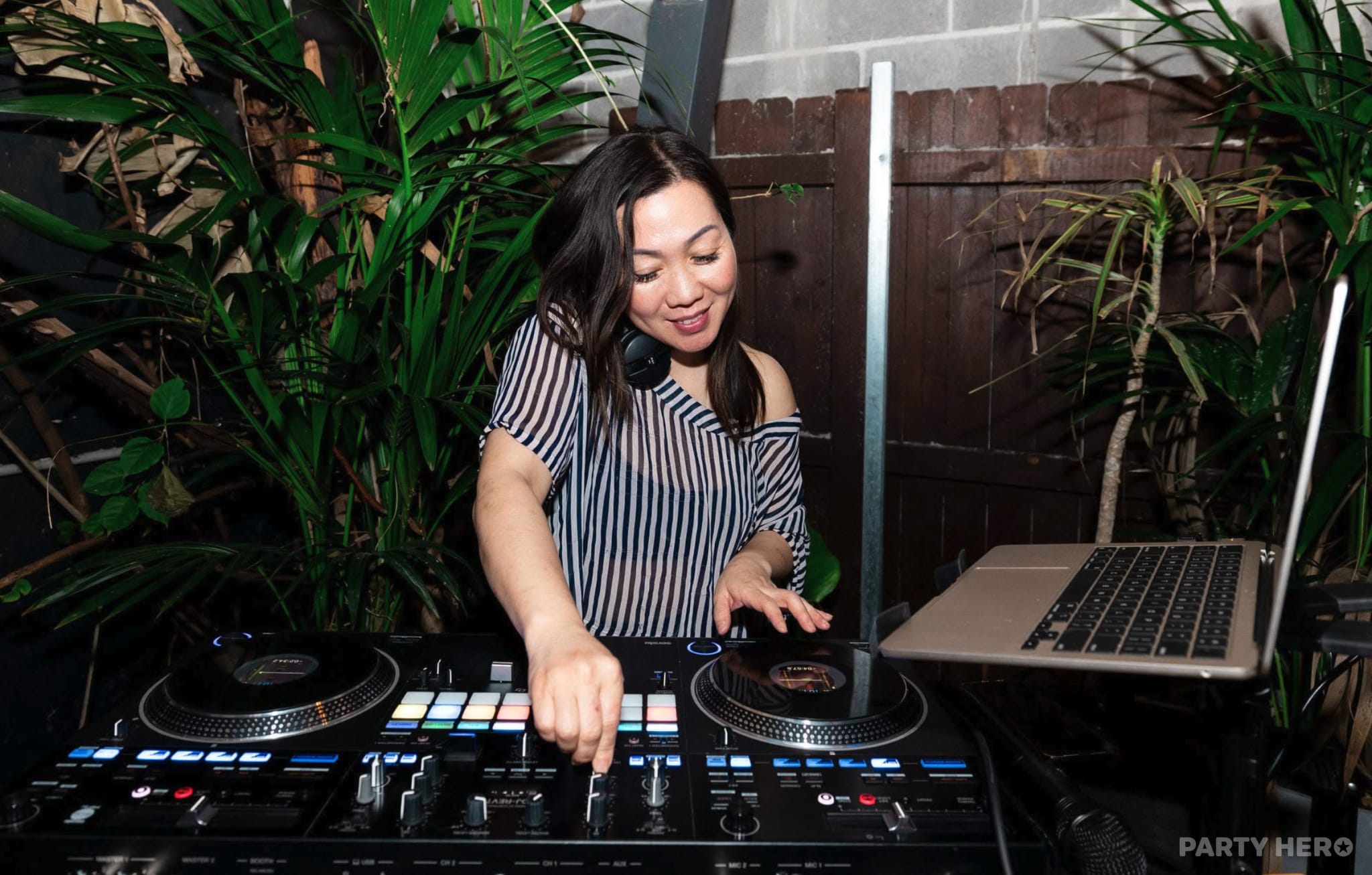 Paramount DJs - dj hire in Sydney