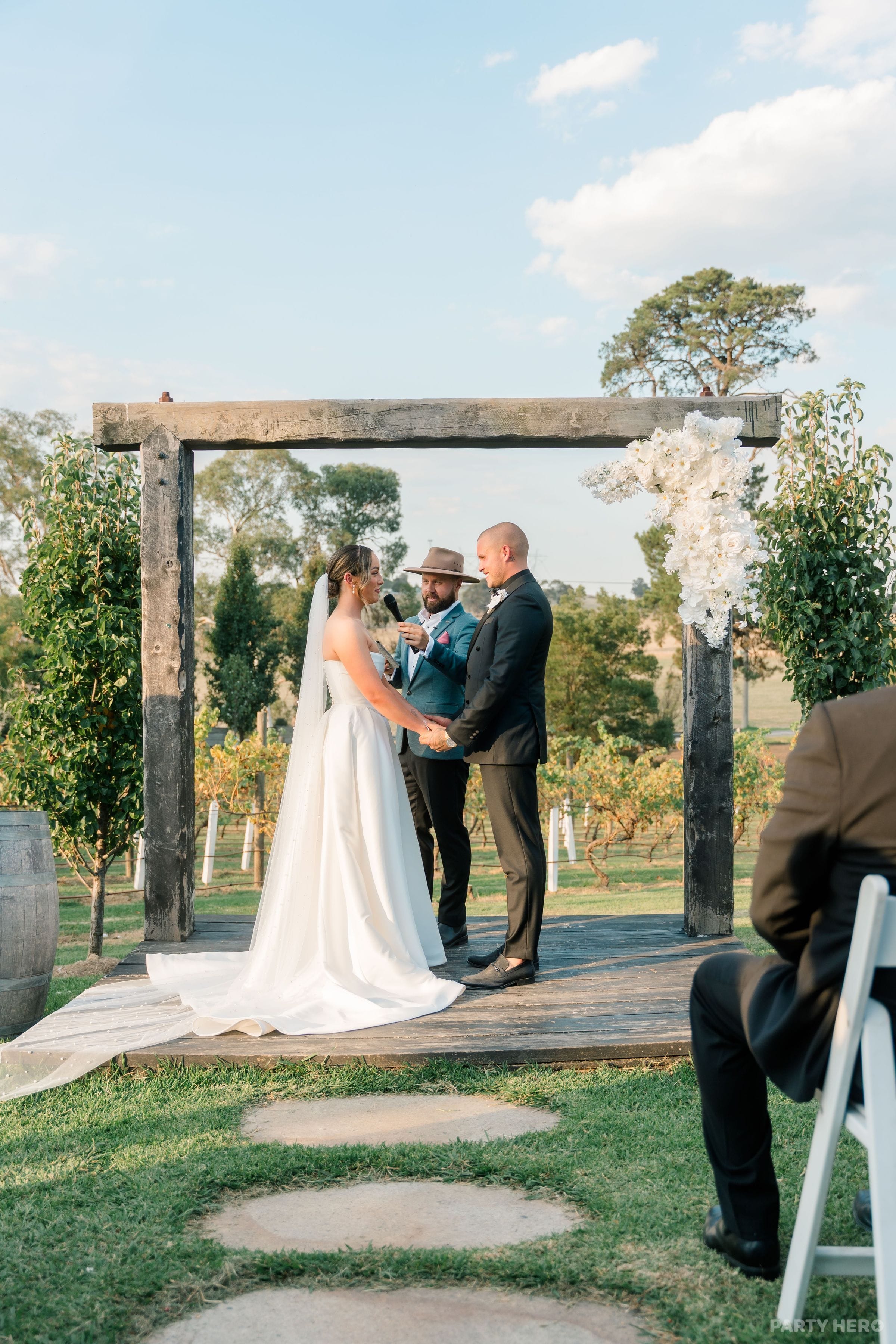 Ceremonies By Shaun - wedding celebrant in the Yarra Valley