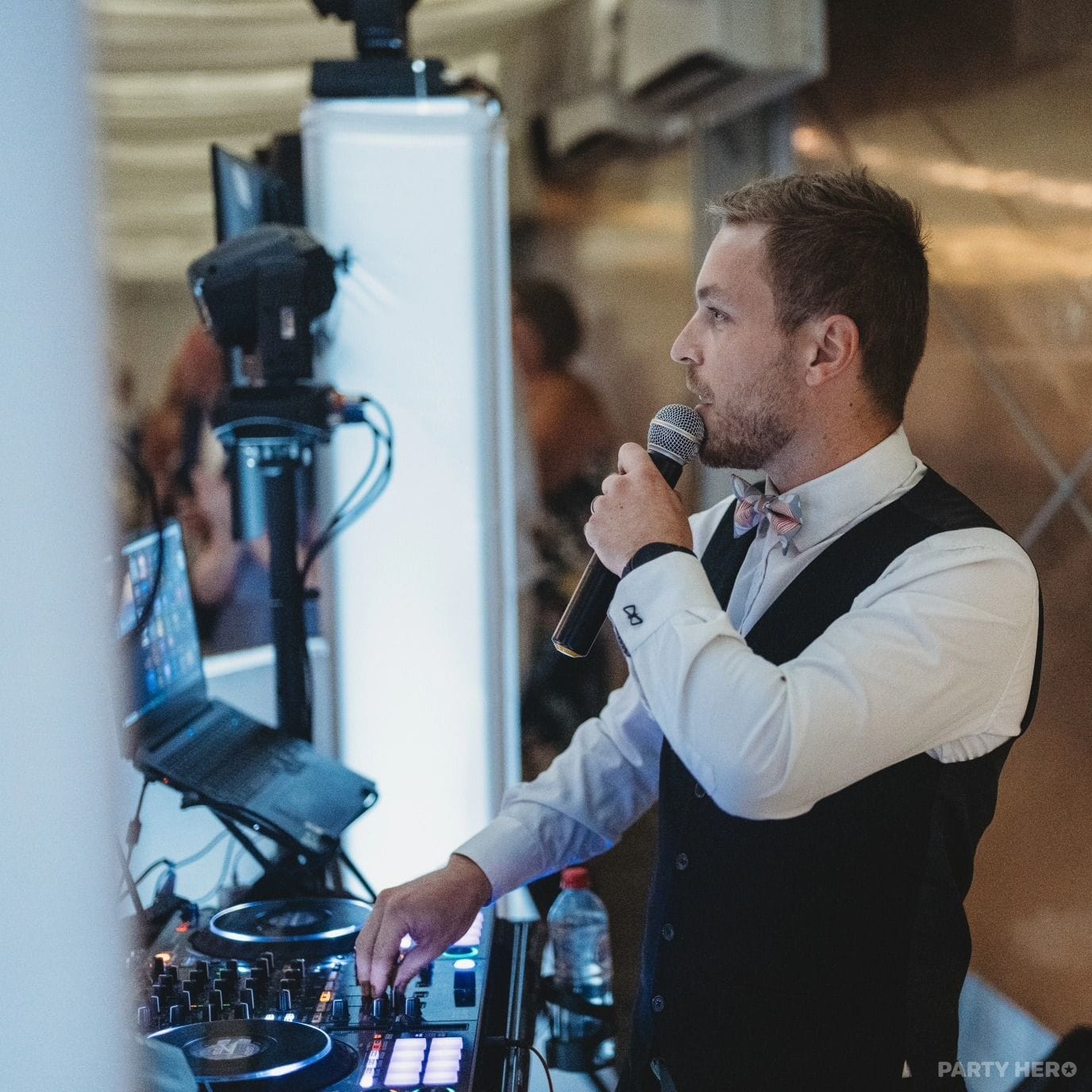 The Bow Tie DJ Guy - party entertainment in the Hunter Valley