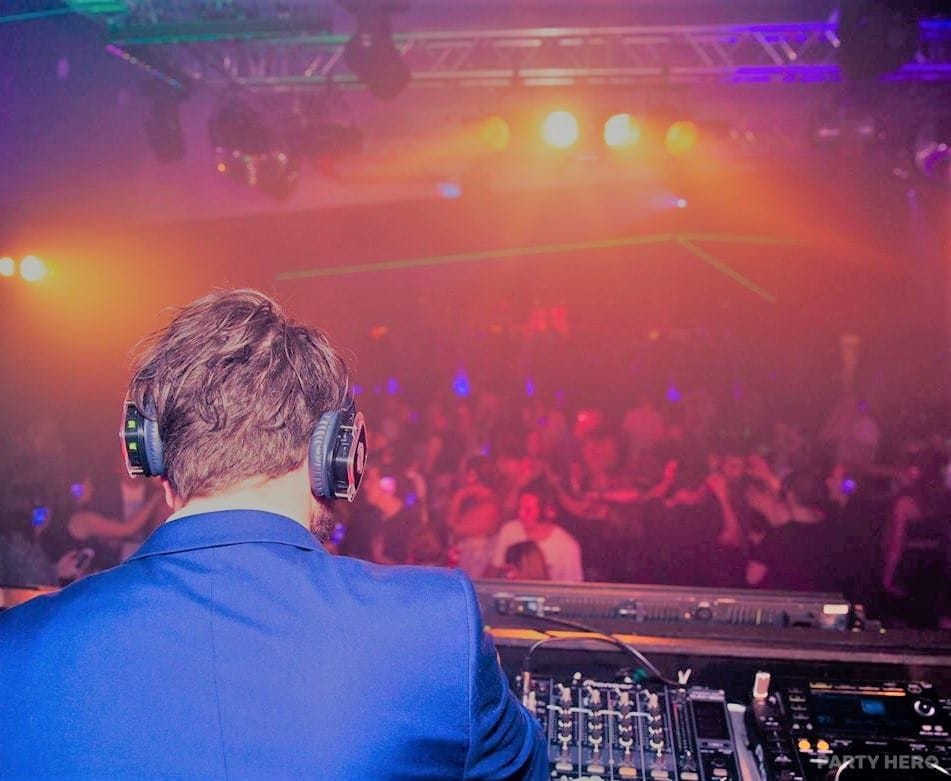 Party Higher - DJ hire in Melbourne