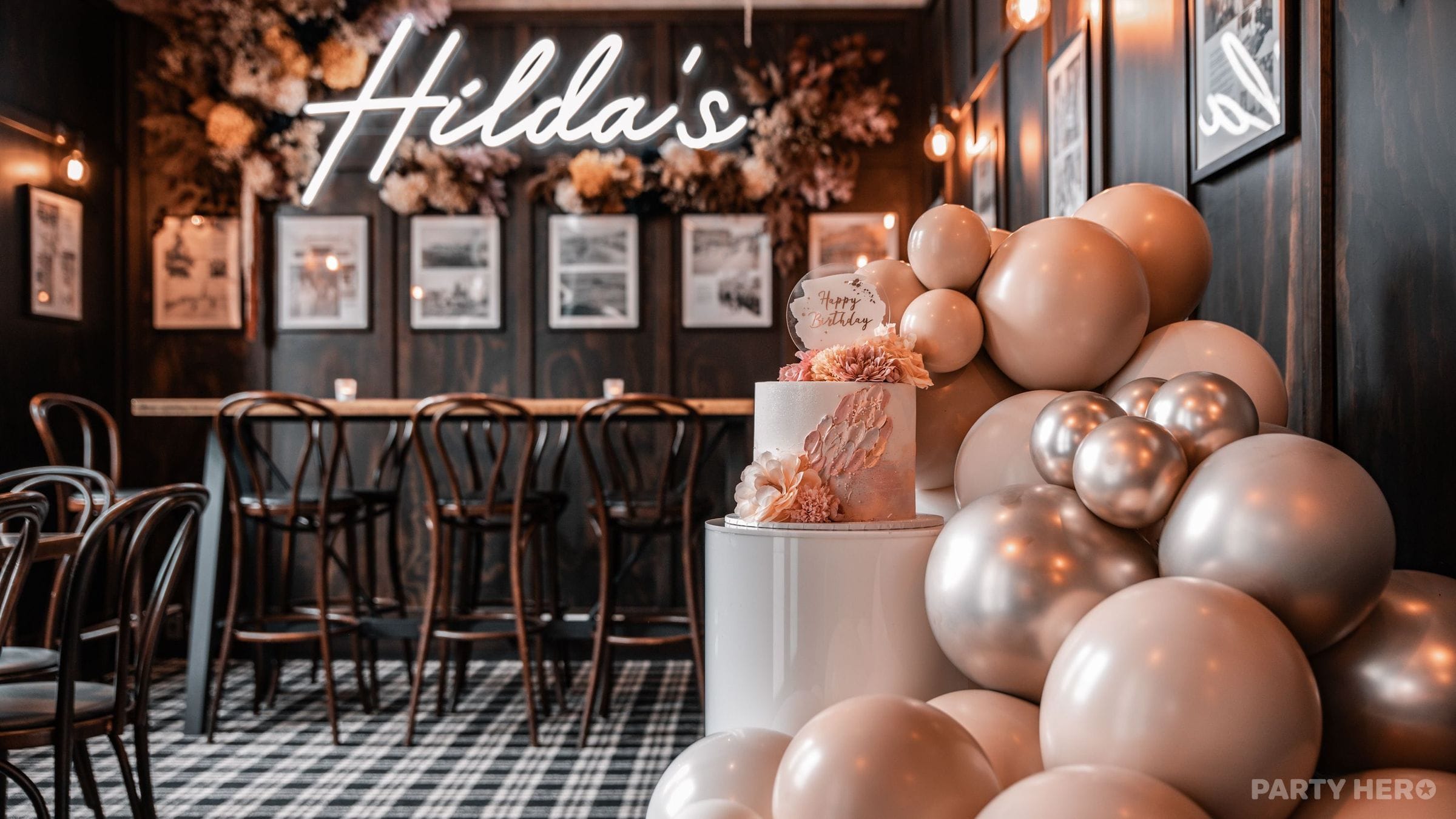 Hilda's Bar at The Illawarra Hotel - party venue in Wollongong