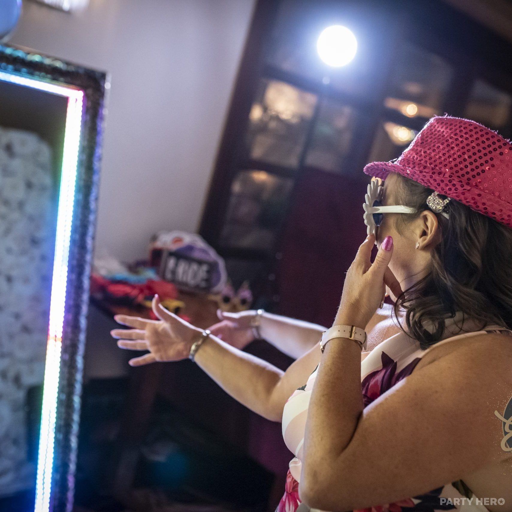 Hunter Valley Mirror Booth - photobooth hire in the Hunter Valley
