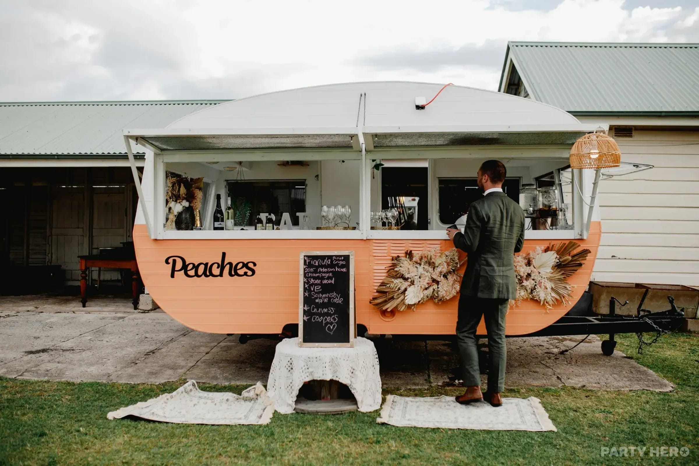 Peaches Vintage Caravan Bar - catering in Newcastle