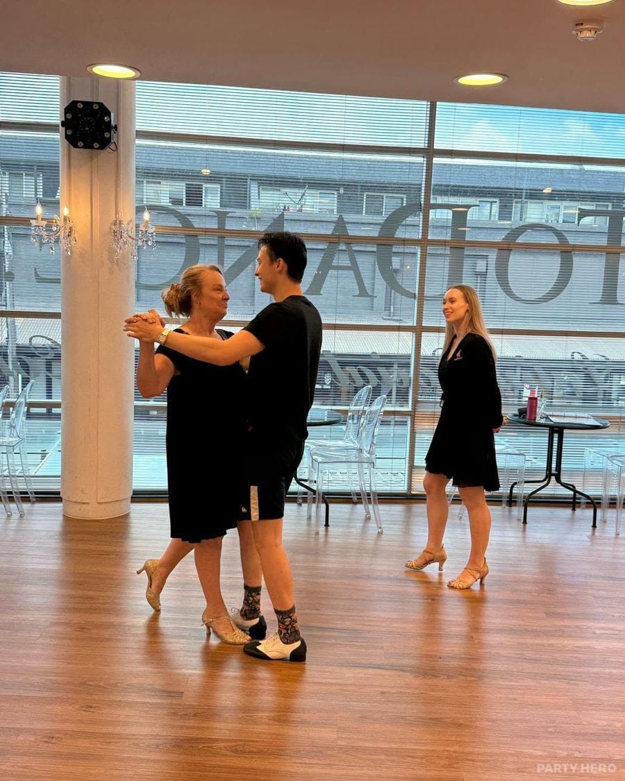 CareToDance dance classes in Sydney - group bookings