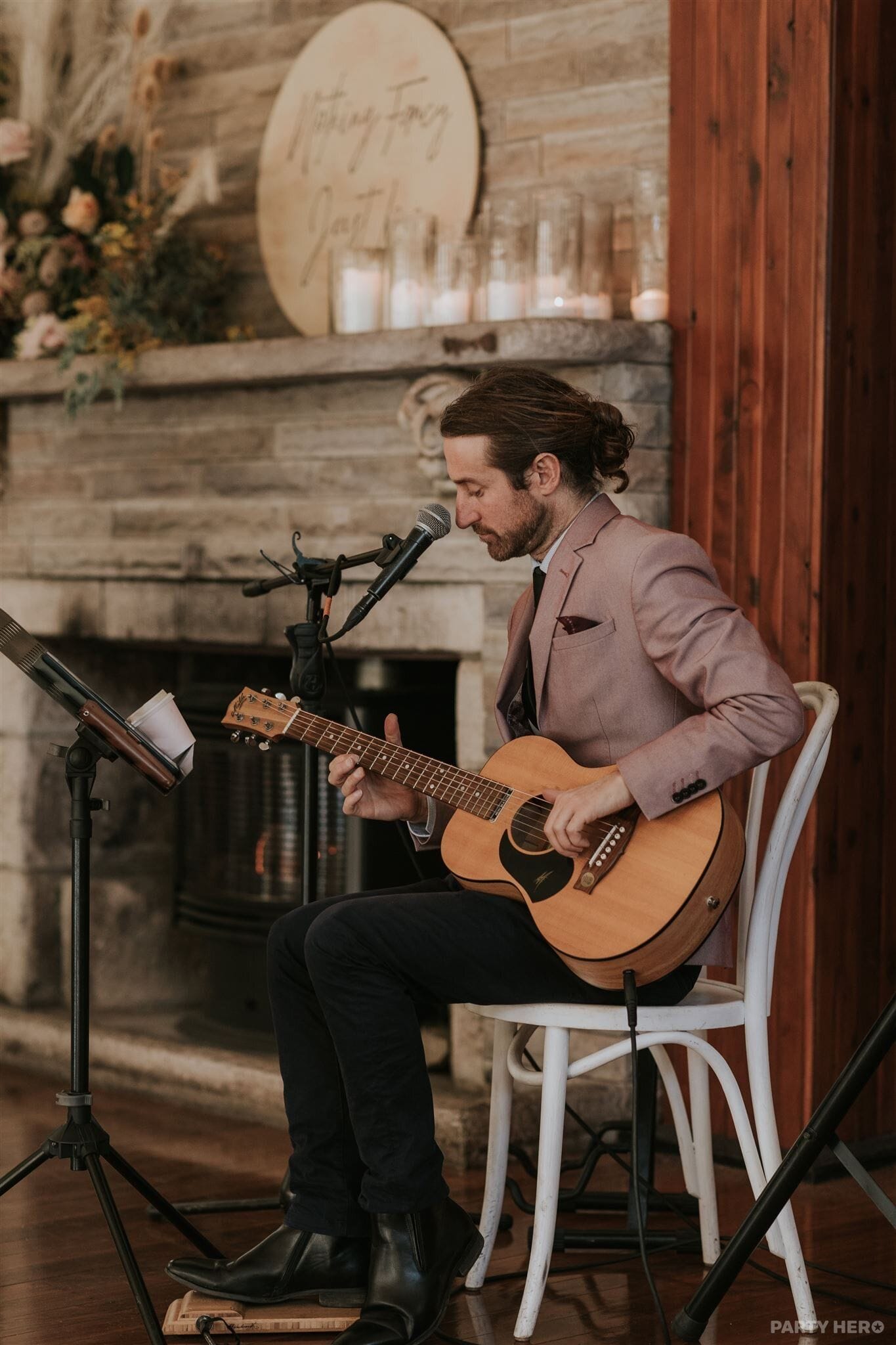 Divine Productions - DJ hire in Wollongong